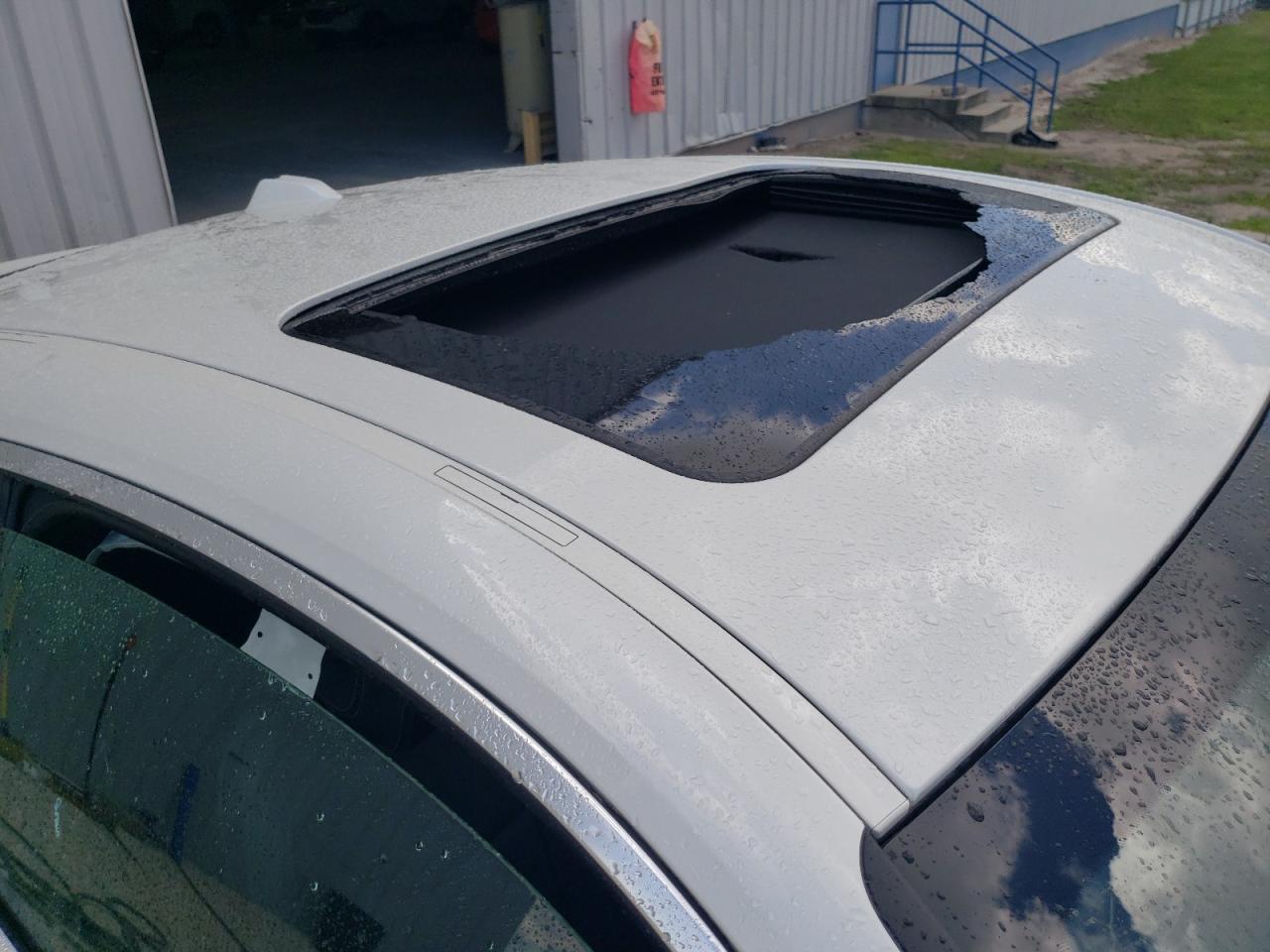 2025 Bmw 430i White vin: WBA43DA08SCT01175 Damage: Moon Roof, Broken, Replacement Required