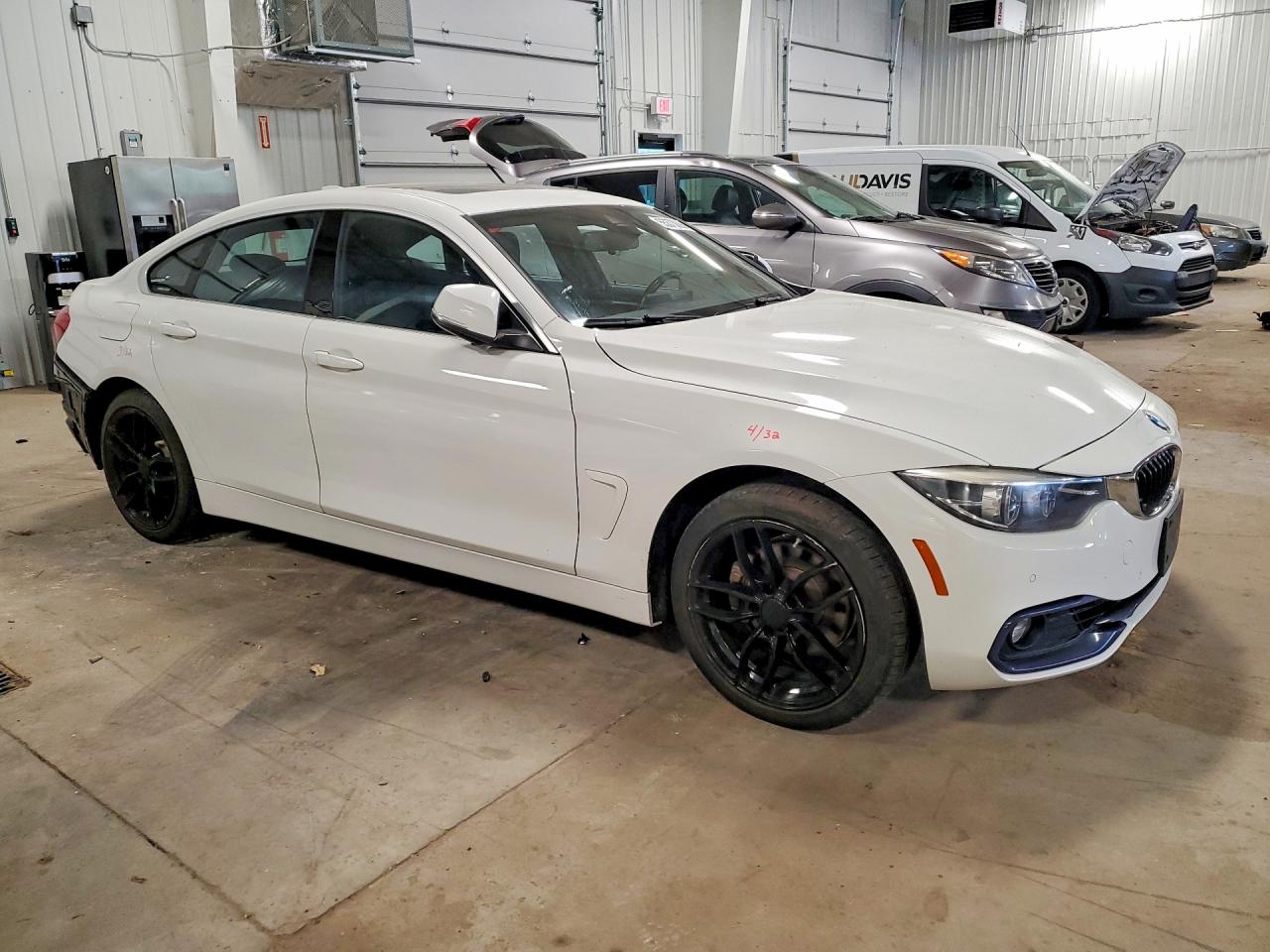2018 Bmw 430xi Gran Coupe Белый vin: WBA4J3C51JBB97659