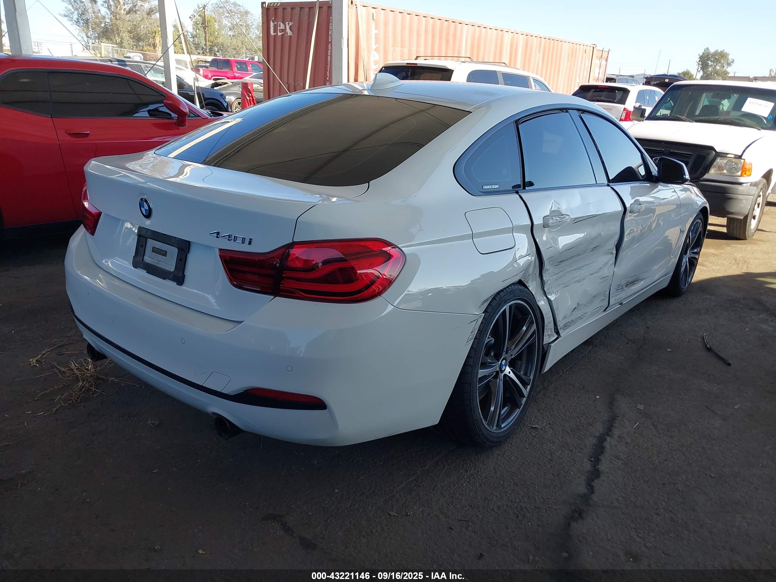 2018 Bmw 440i Gran Coupe   White vin: WBA4J5C55JBM64892