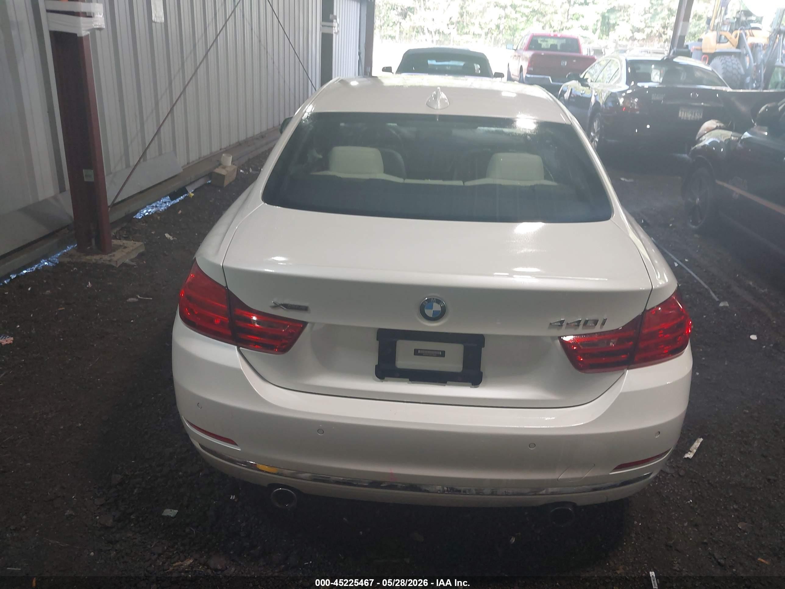 2017 Bmw 440i Xdrive White vin: WBA4P3C33HK528665