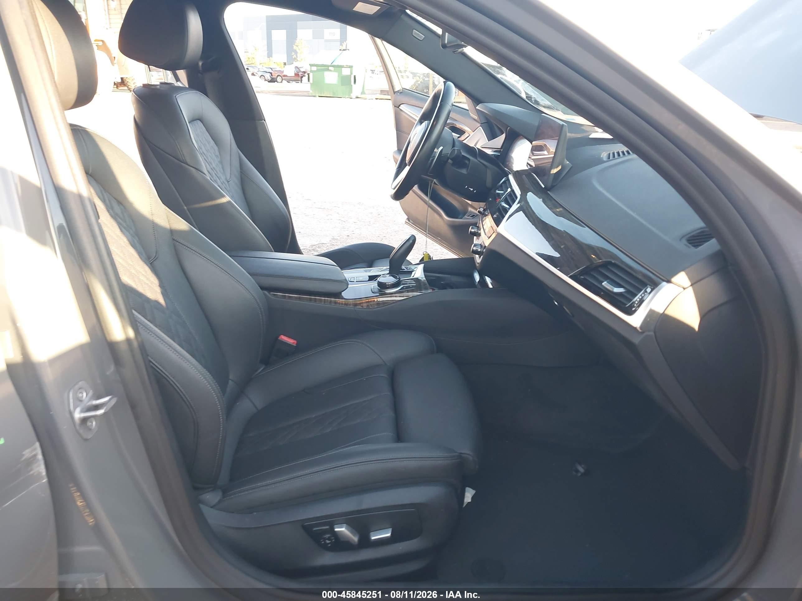 2021 Bmw 540i   Серый vin: WBA53BJ08MWX26812