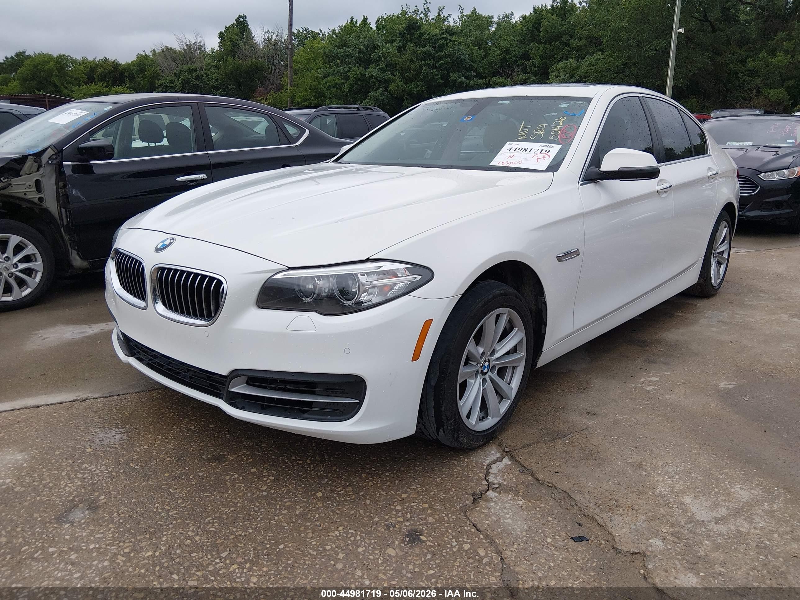 2014 Bmw 528i   Белый vin: WBA5A5C50ED501426