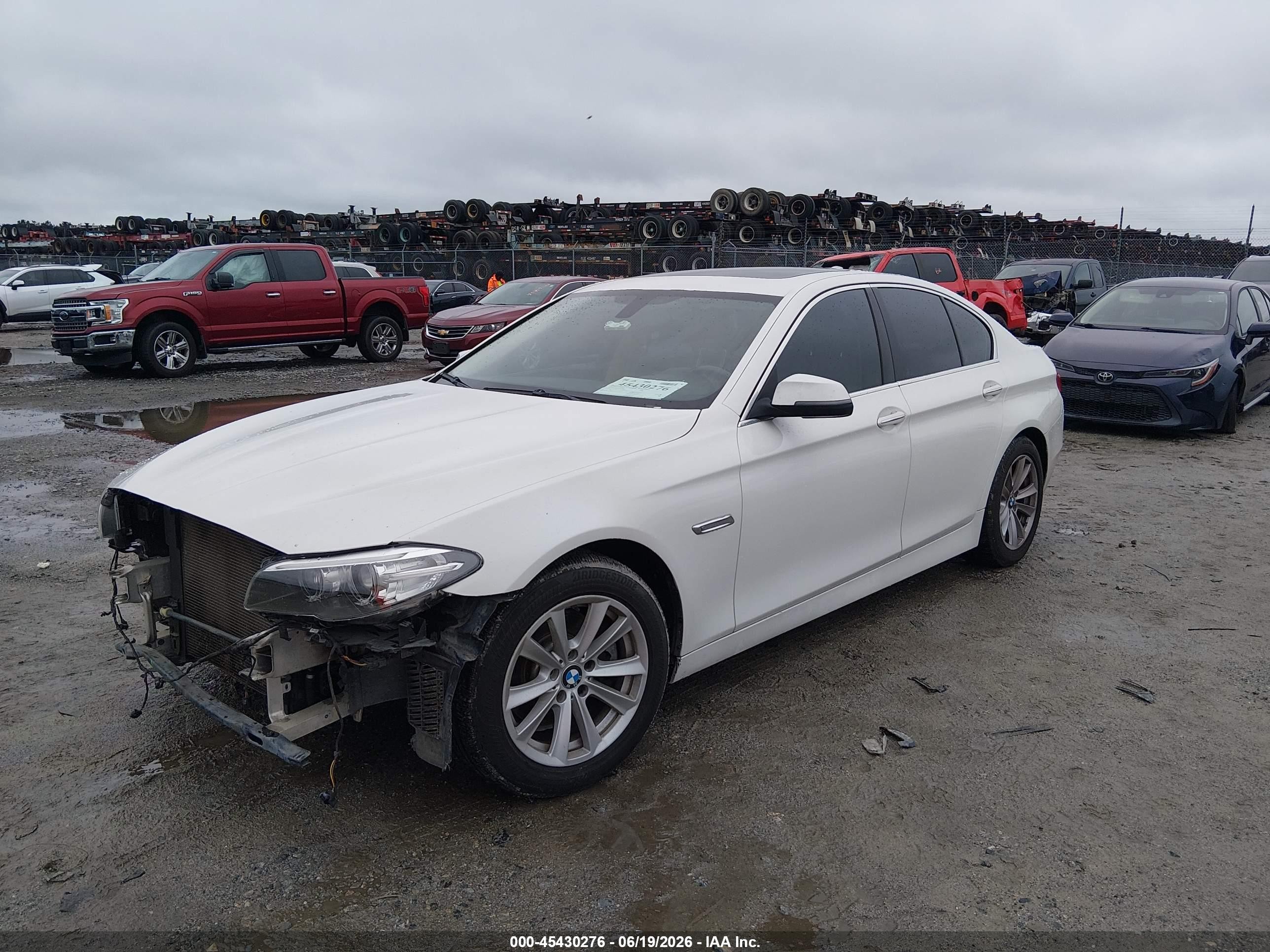 2015 Bmw 528i   Белый vin: WBA5A5C50FD513920