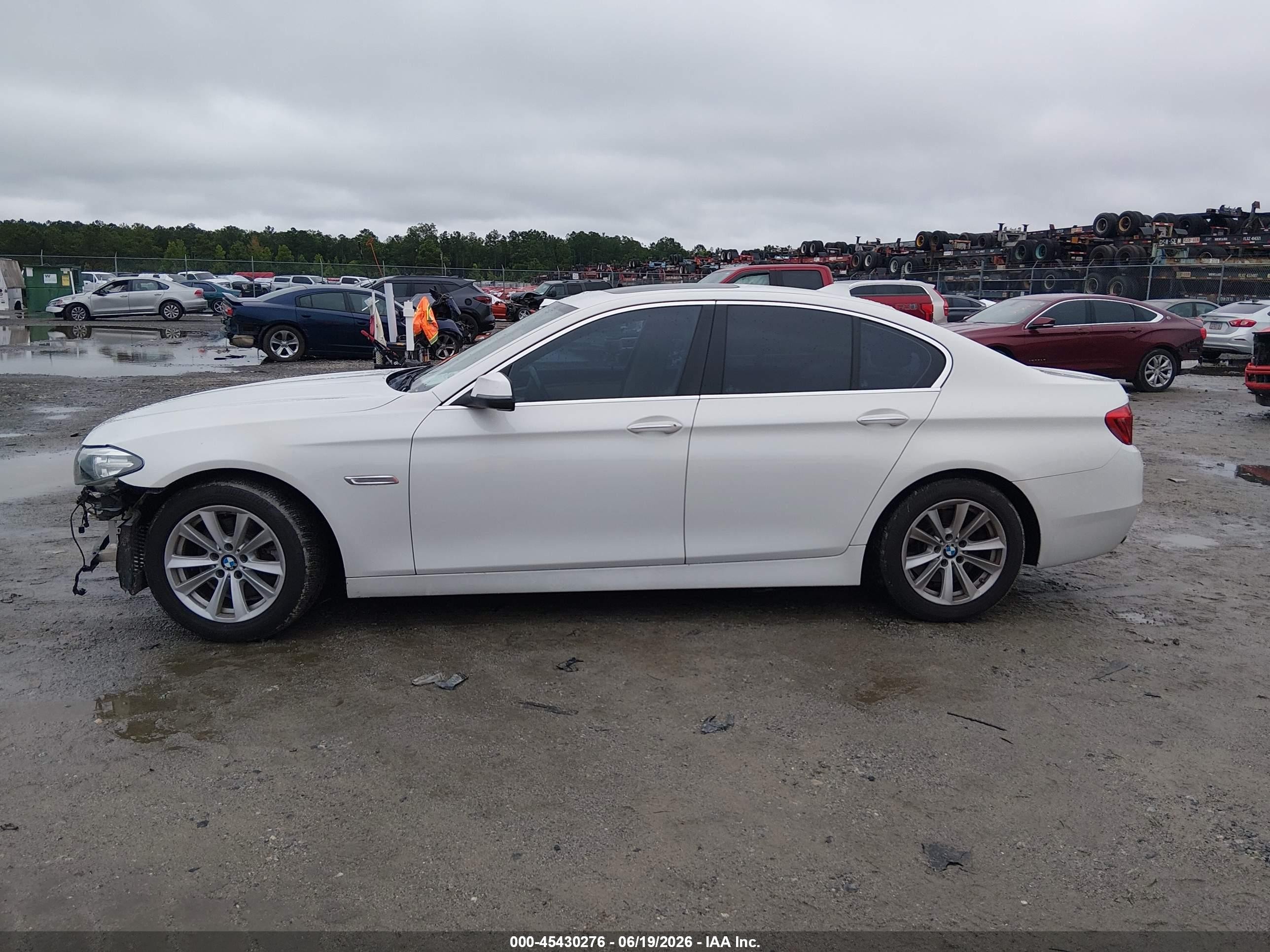 2015 Bmw 528i   Белый vin: WBA5A5C50FD513920