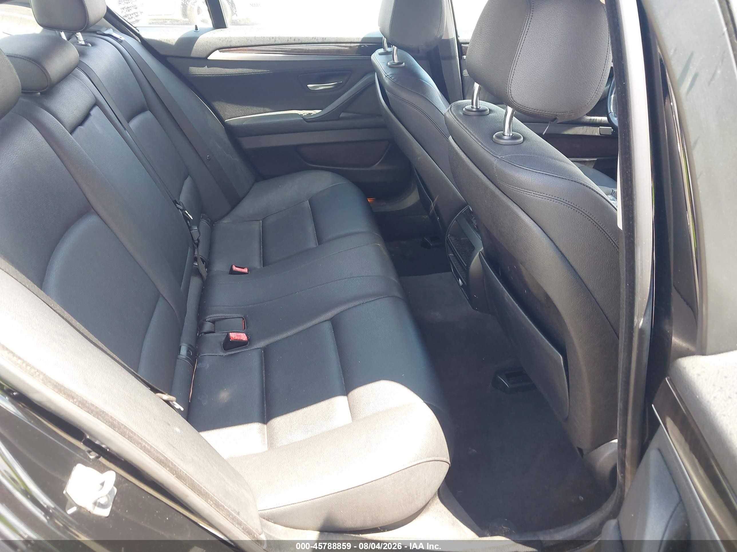 2015 Bmw 528i   Black vin: WBA5A5C50FD521984