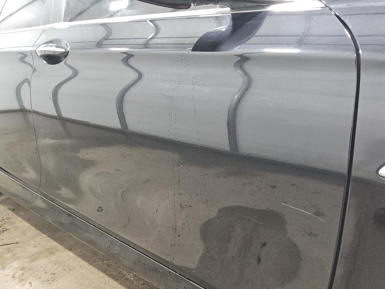 2014 Bmw 528 I Black vin: WBA5A5C51ED507994 Damage: Right Front Door, Heavy Scratch, 1 To 2 Inches