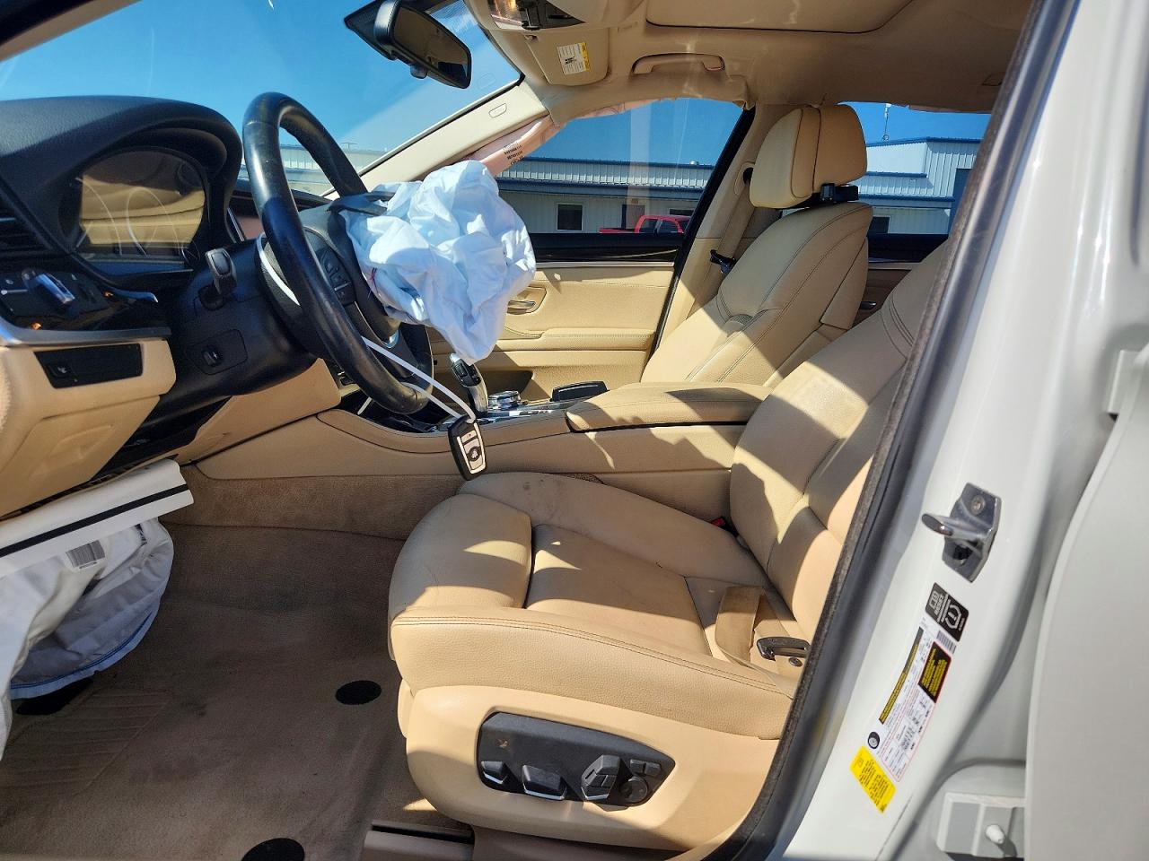 2015 Bmw 528 I White vin: WBA5A5C51FD515000