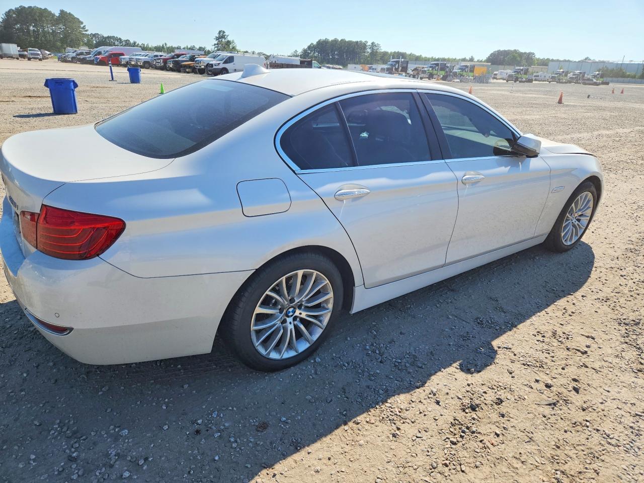 2015 Bmw 528 I White vin: WBA5A5C51FD515000