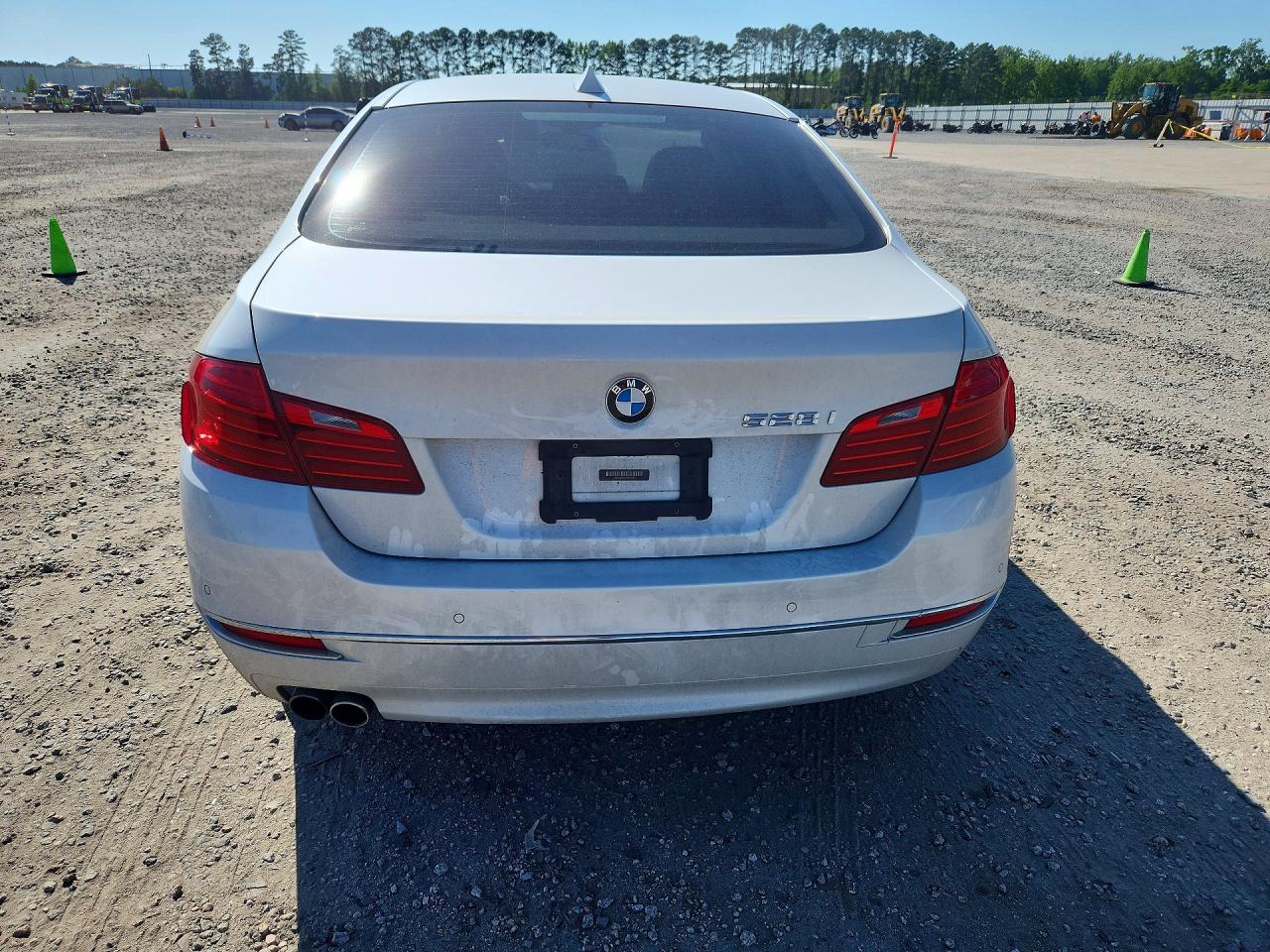 2015 Bmw 528 I White vin: WBA5A5C51FD515000