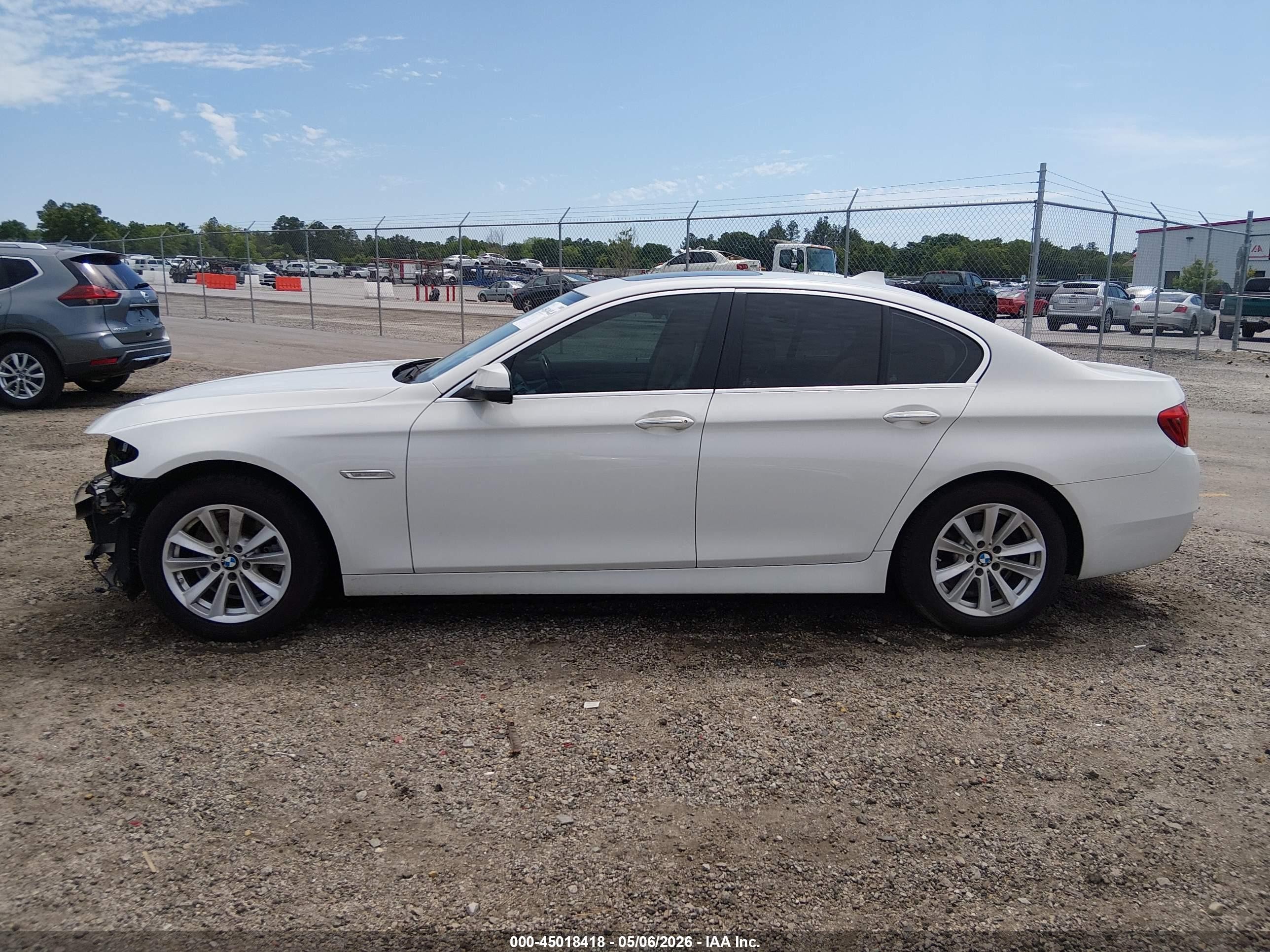 2015 Bmw 528i   White vin: WBA5A5C51FD515420