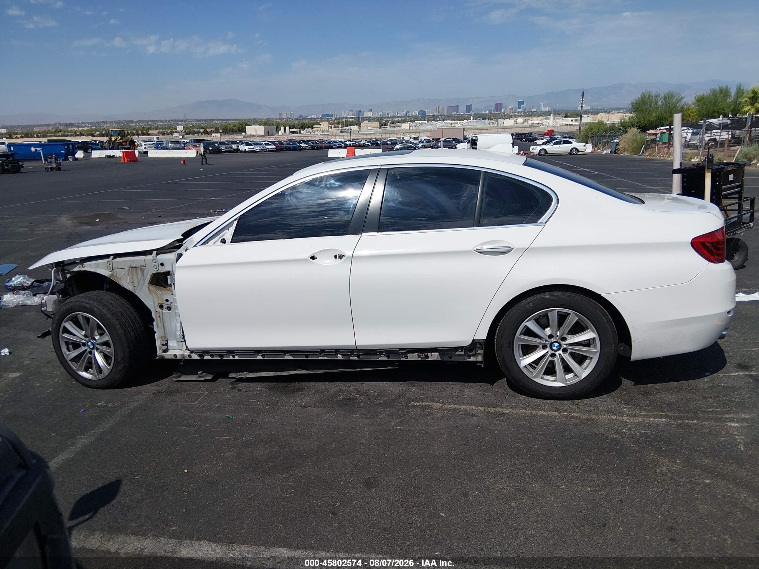 2015 Bmw 528i   White vin: WBA5A5C51FD517183