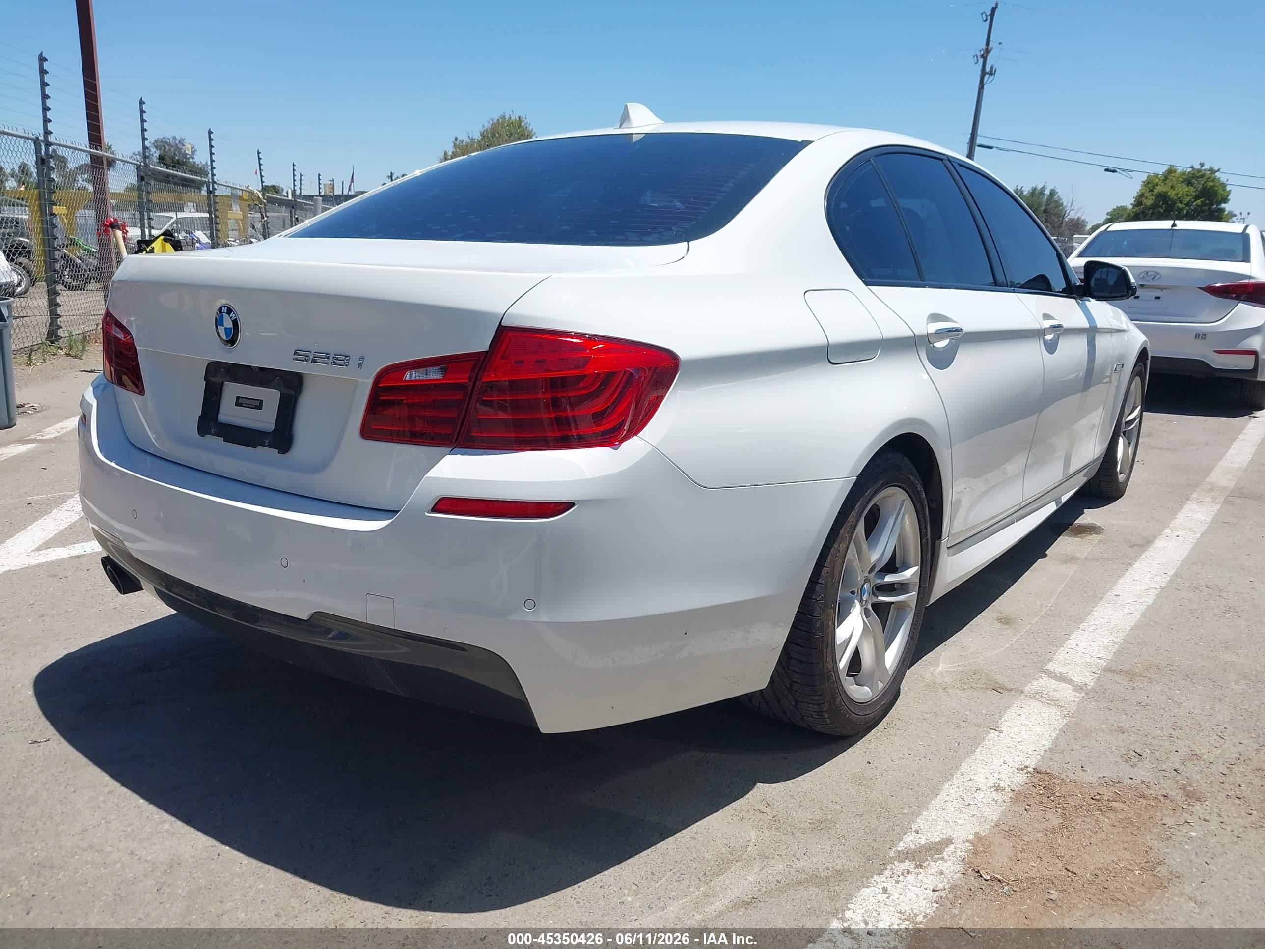 2015 Bmw 528i   White vin: WBA5A5C51FD523114