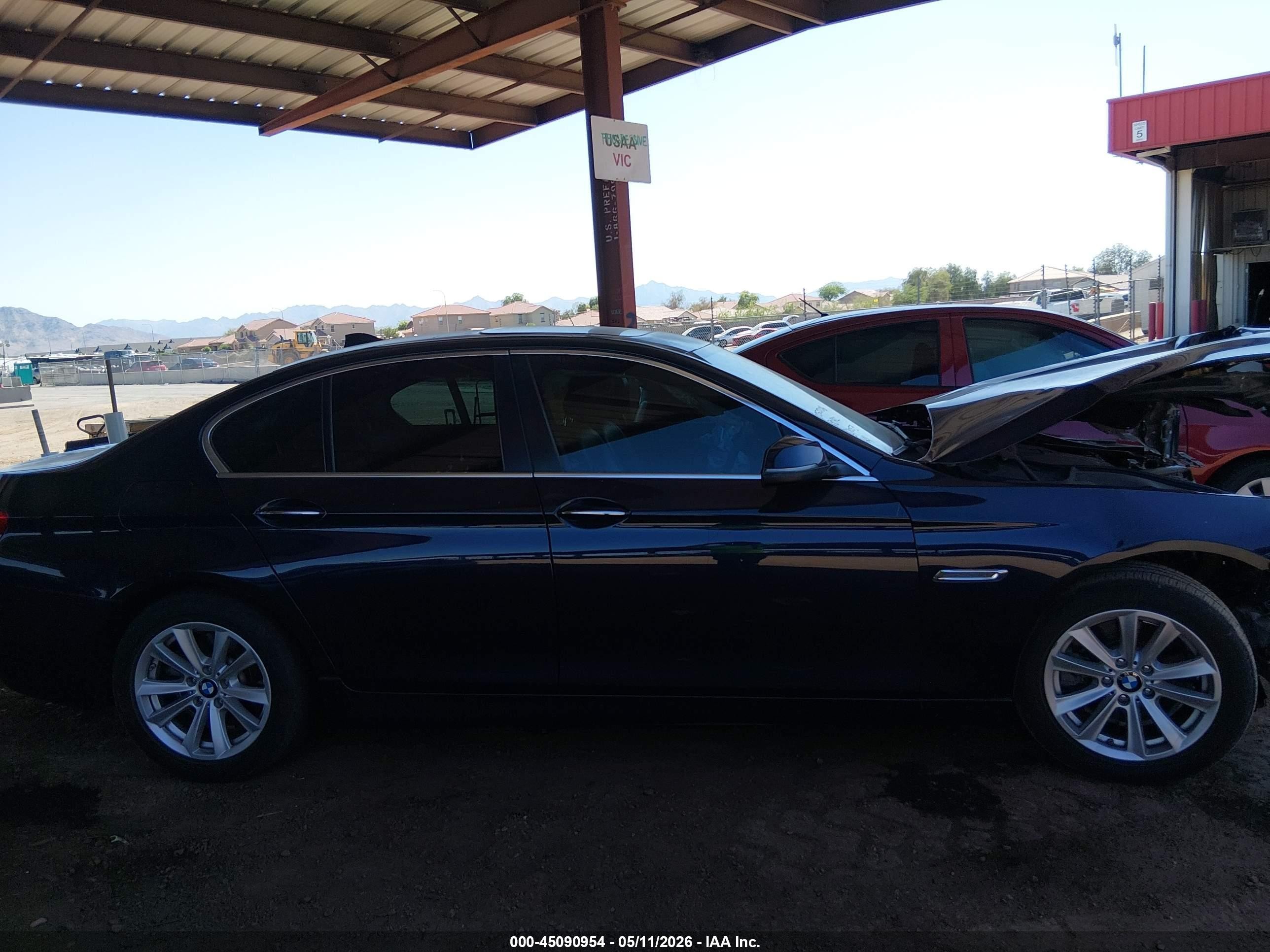 2014 Bmw 528i   Blue vin: WBA5A5C52ED500441