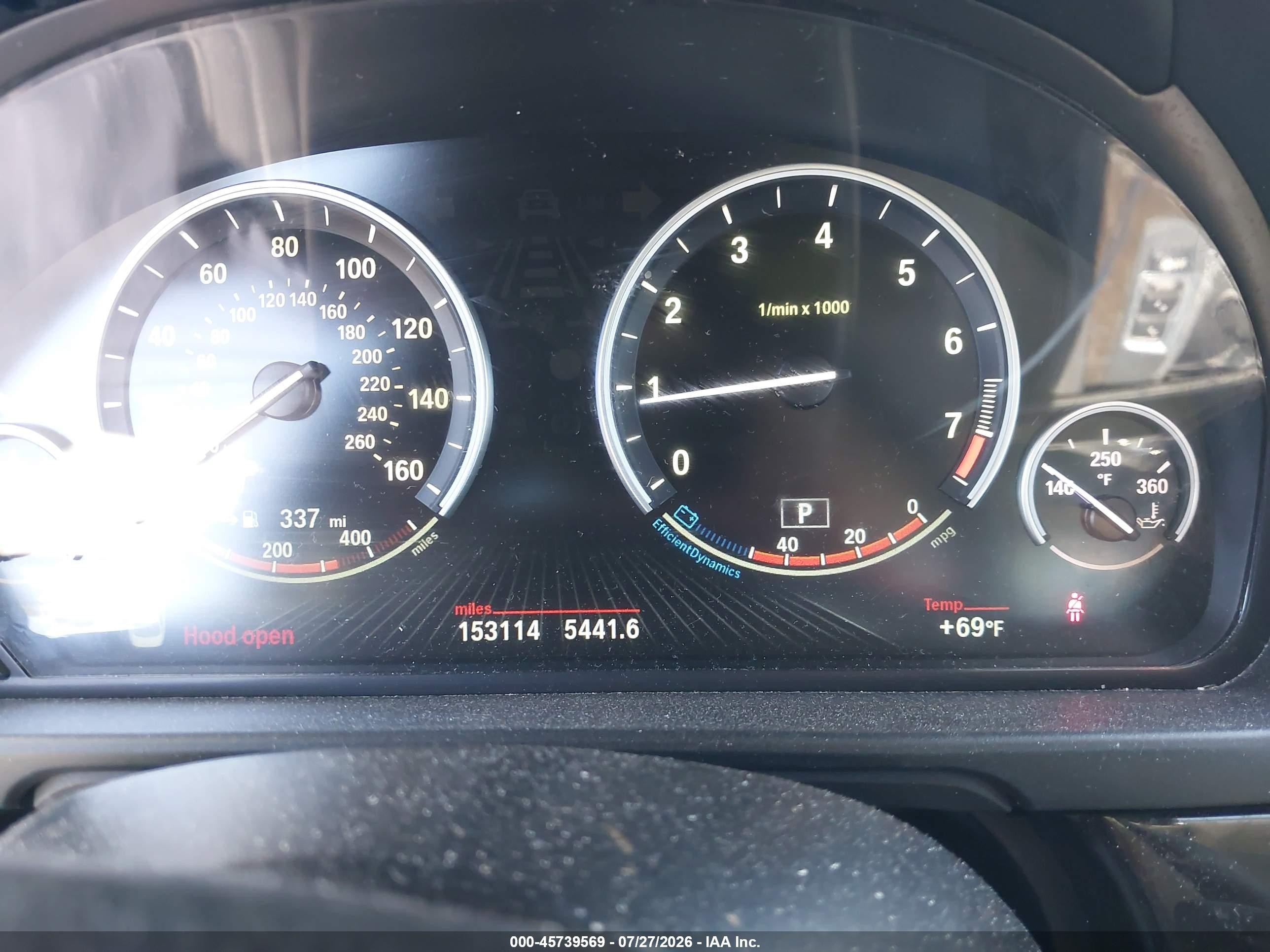 2014 Bmw 528i   Белый vin: WBA5A5C52ED501749