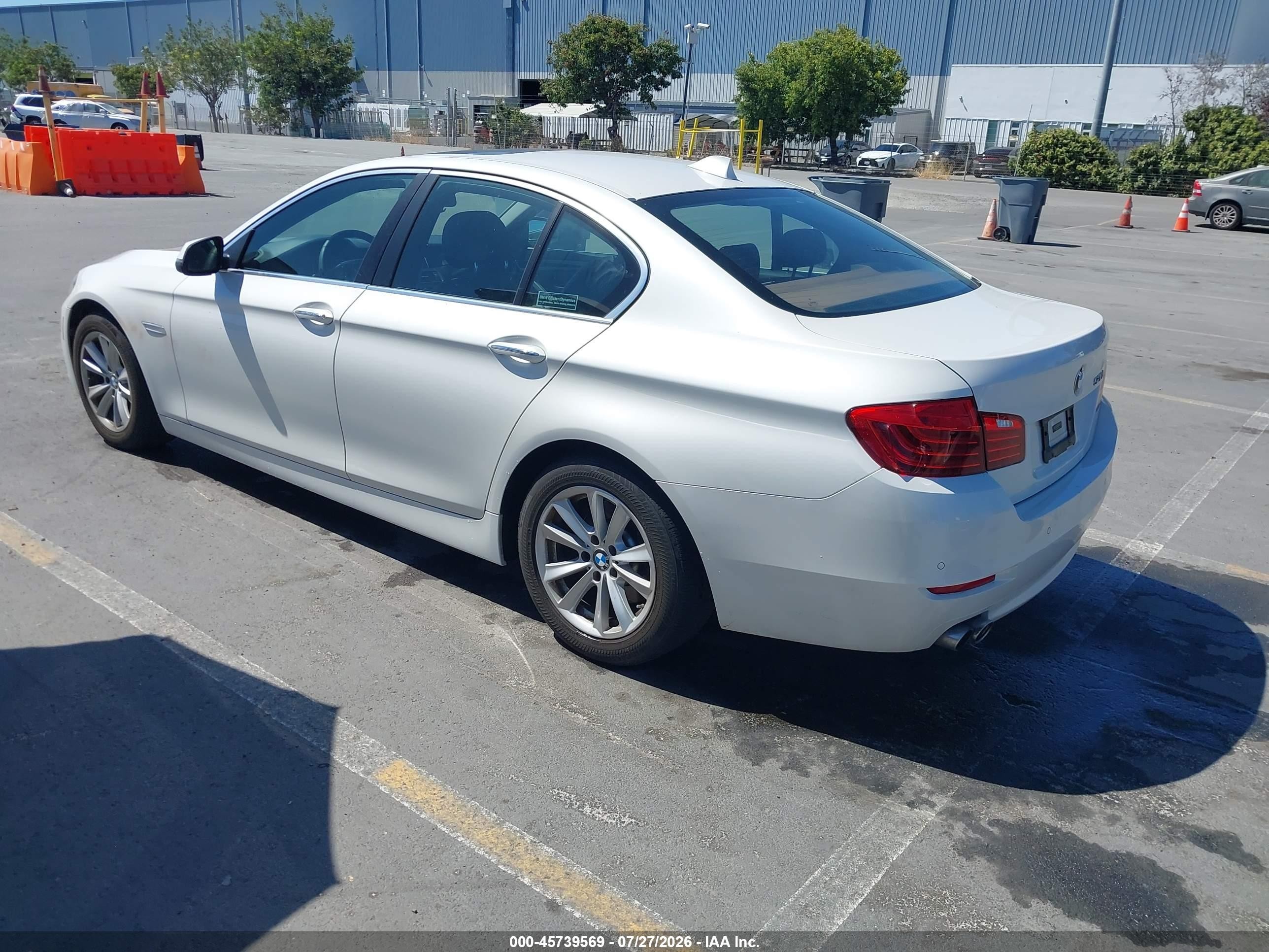 2014 Bmw 528i   Белый vin: WBA5A5C52ED501749