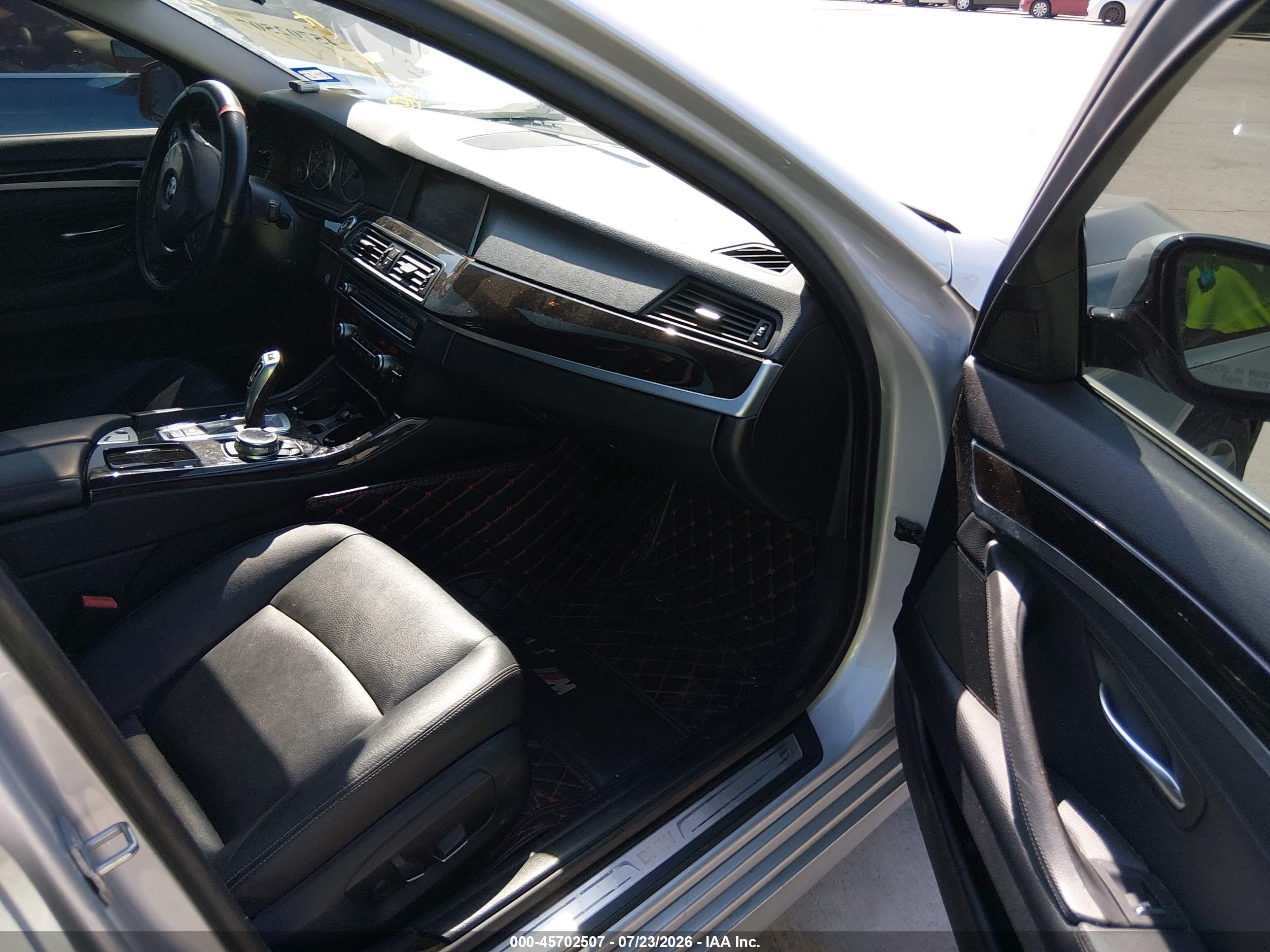 2014 Bmw 528i   Silver vin: WBA5A5C52ED504909