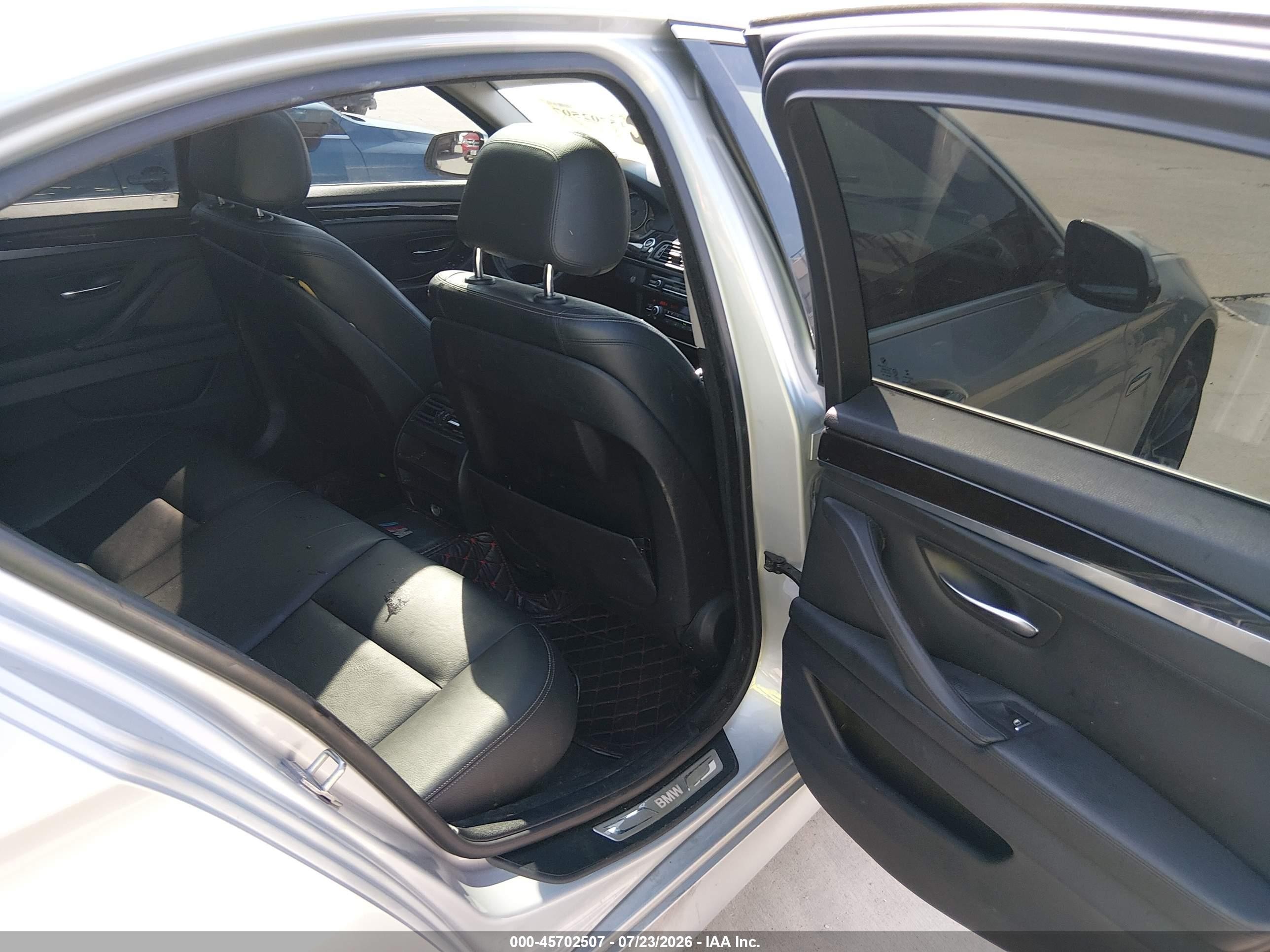 2014 Bmw 528i   Silver vin: WBA5A5C52ED504909