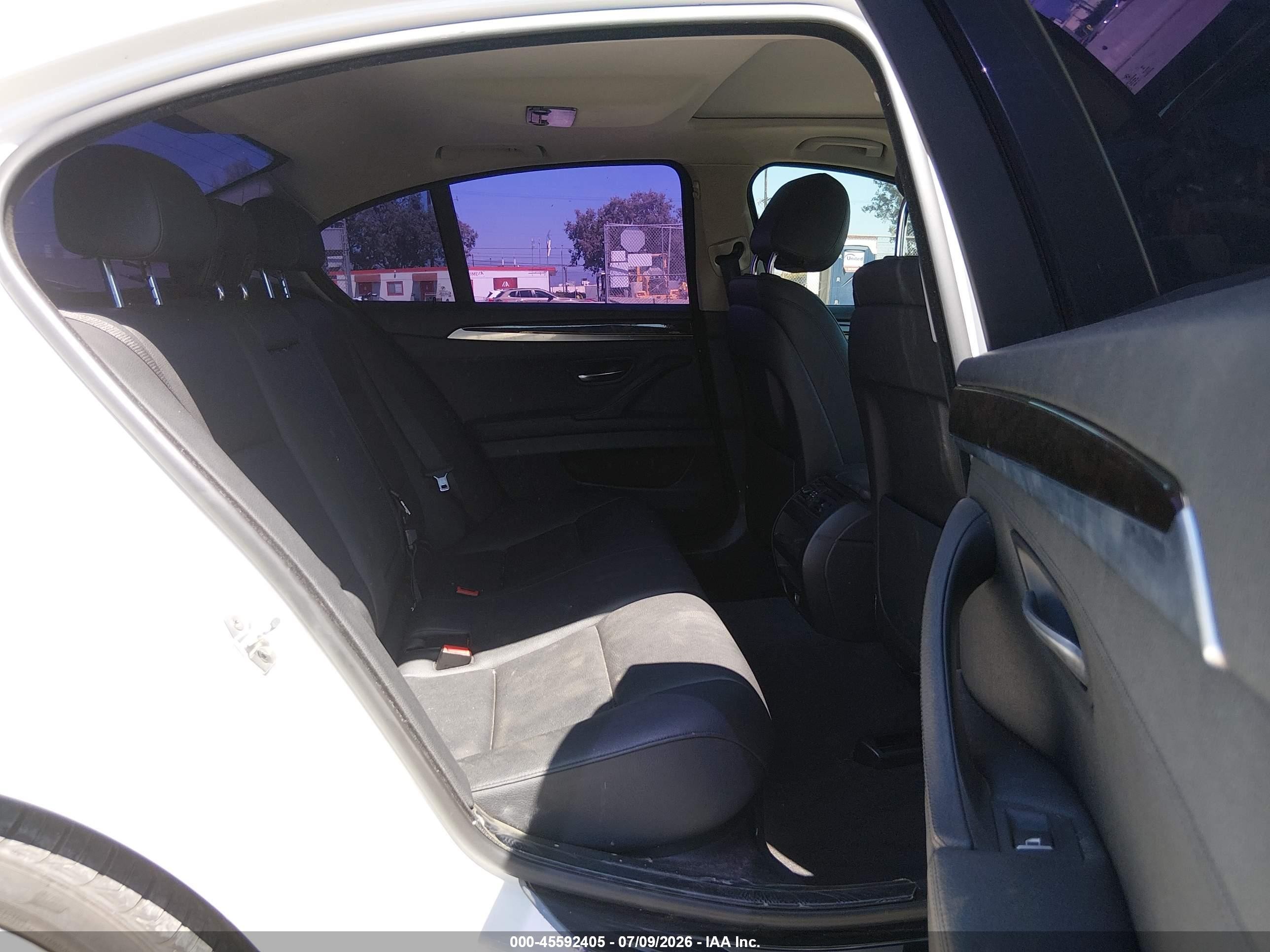 2015 Bmw 528i   White vin: WBA5A5C52FD516608