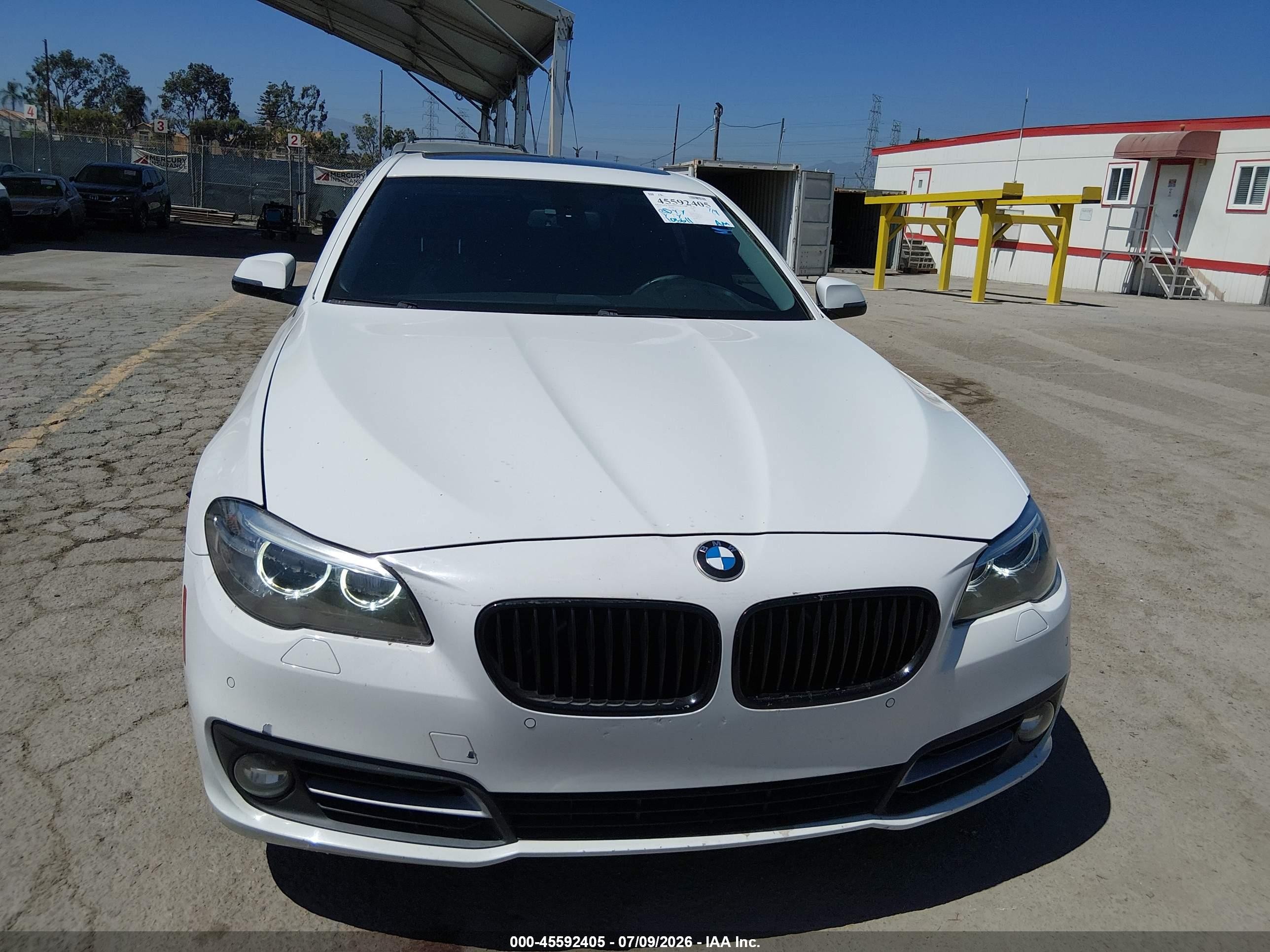2015 Bmw 528i   White vin: WBA5A5C52FD516608