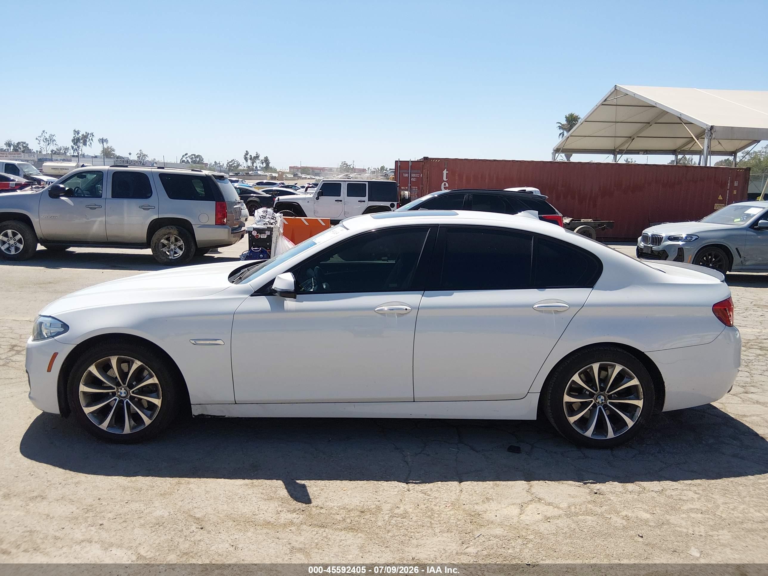 2015 Bmw 528i   White vin: WBA5A5C52FD516608