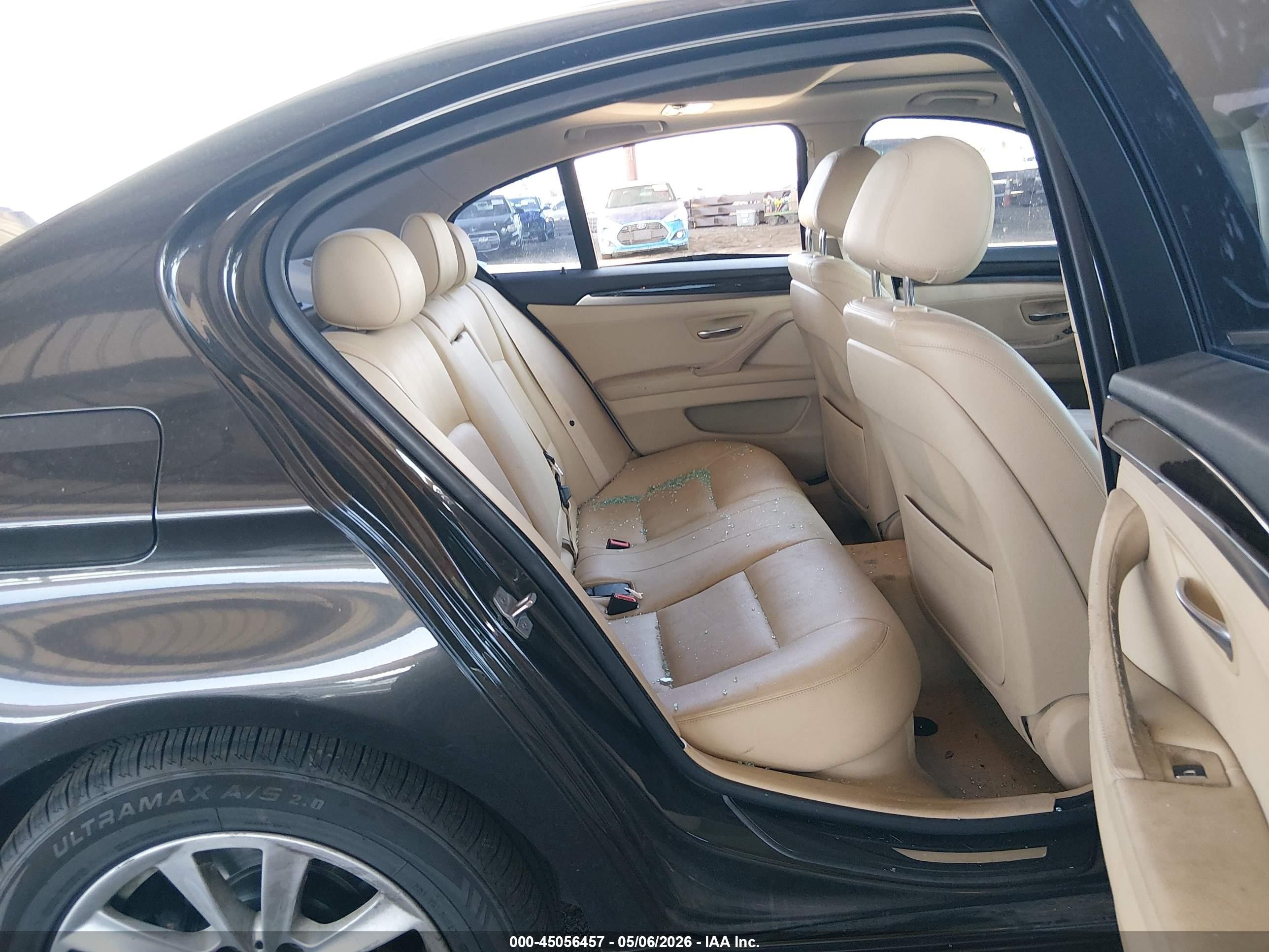 2015 Bmw 528i   Черный vin: WBA5A5C52FD523297
