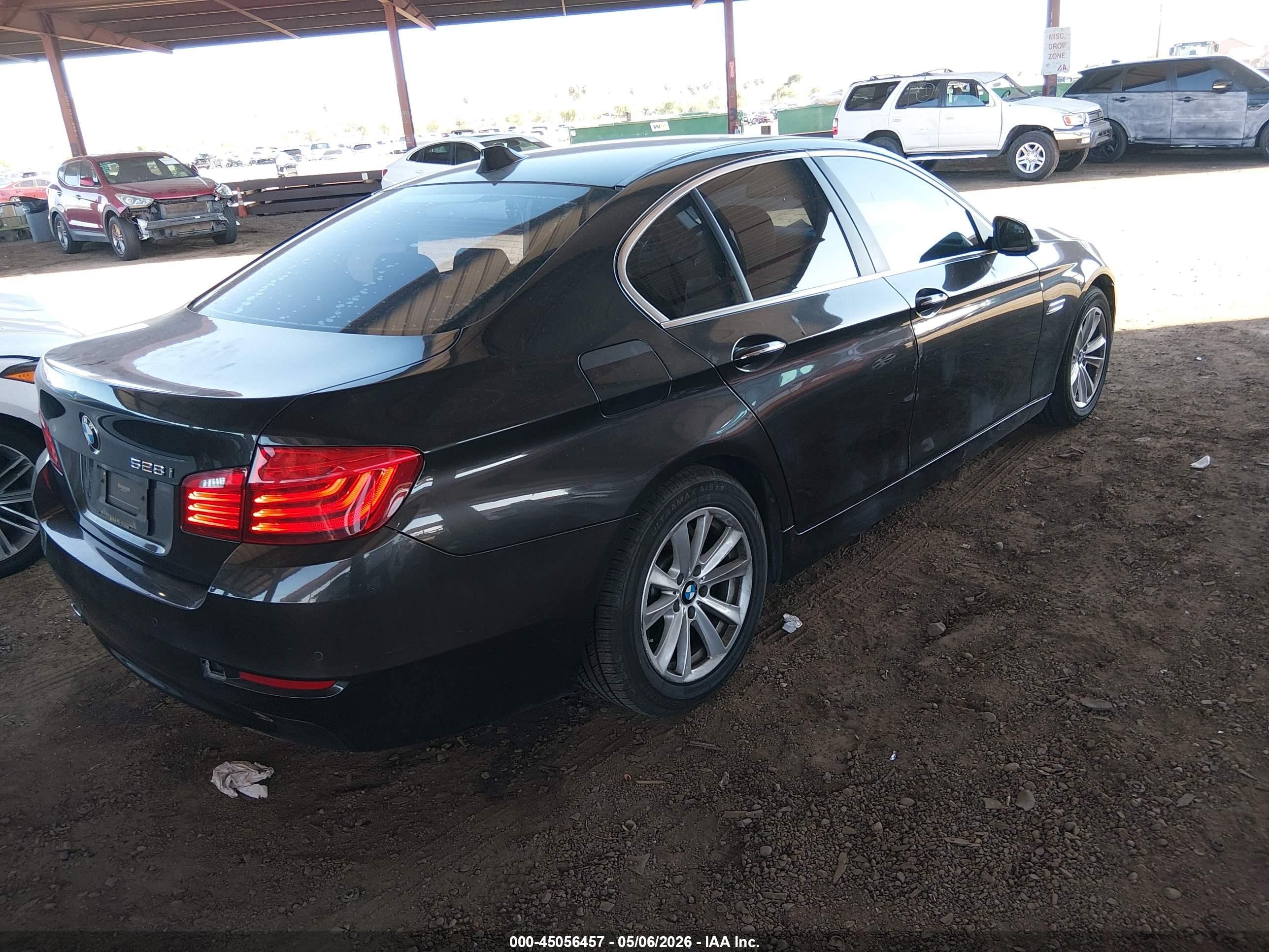 2015 Bmw 528i   Черный vin: WBA5A5C52FD523297