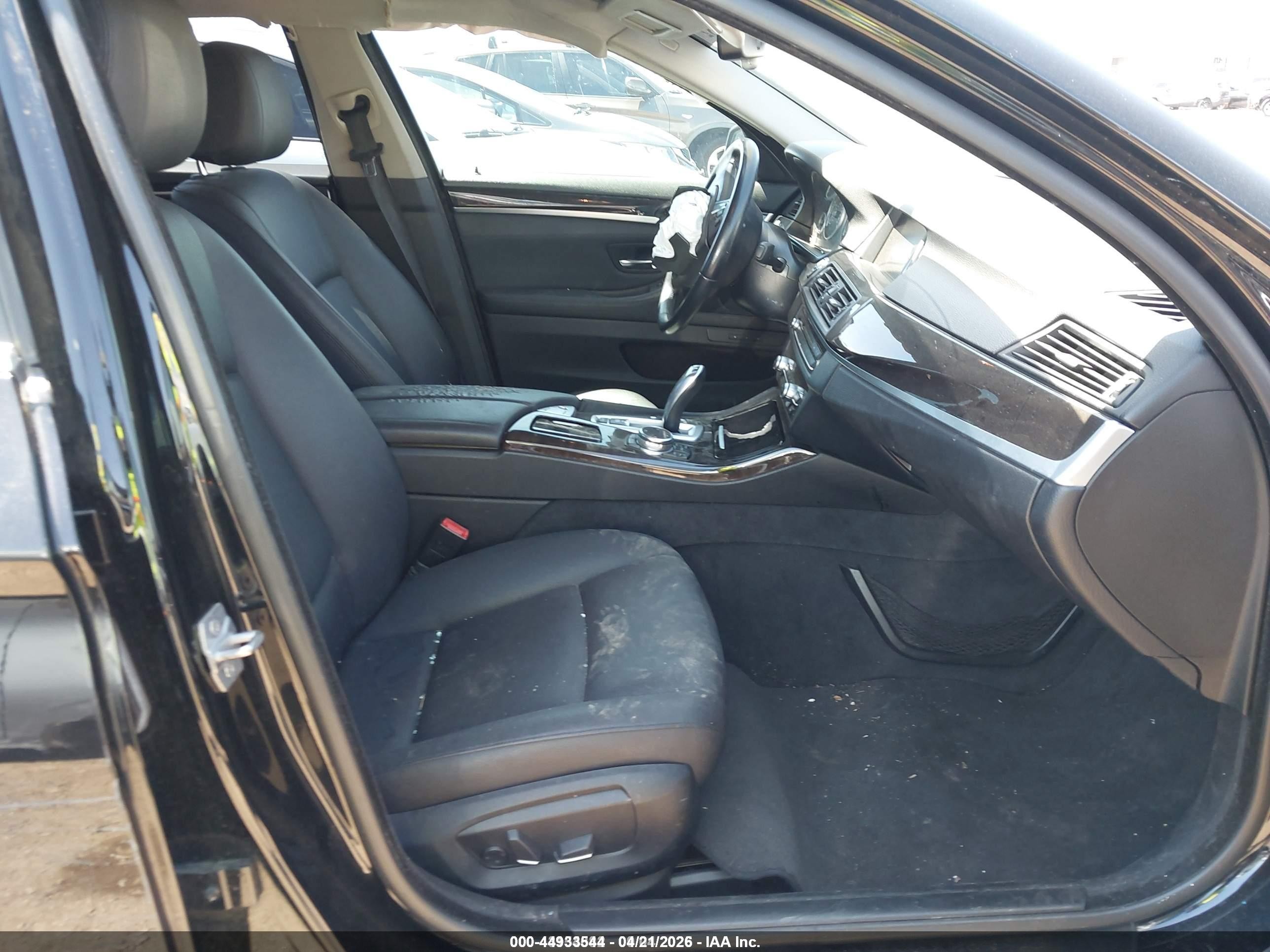 2014 Bmw 528i   Black vin: WBA5A5C53ED502411