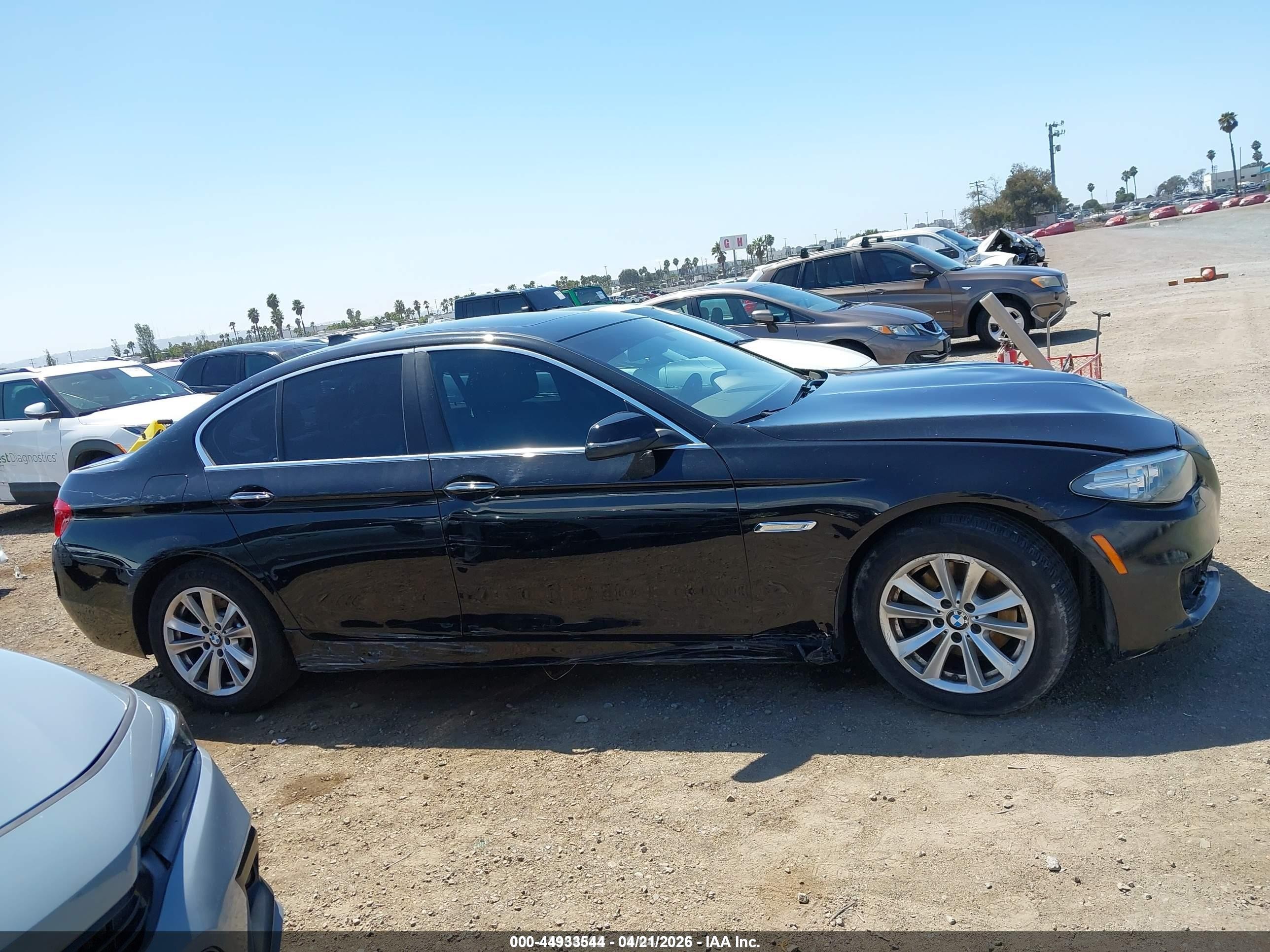 2014 Bmw 528i   Black vin: WBA5A5C53ED502411
