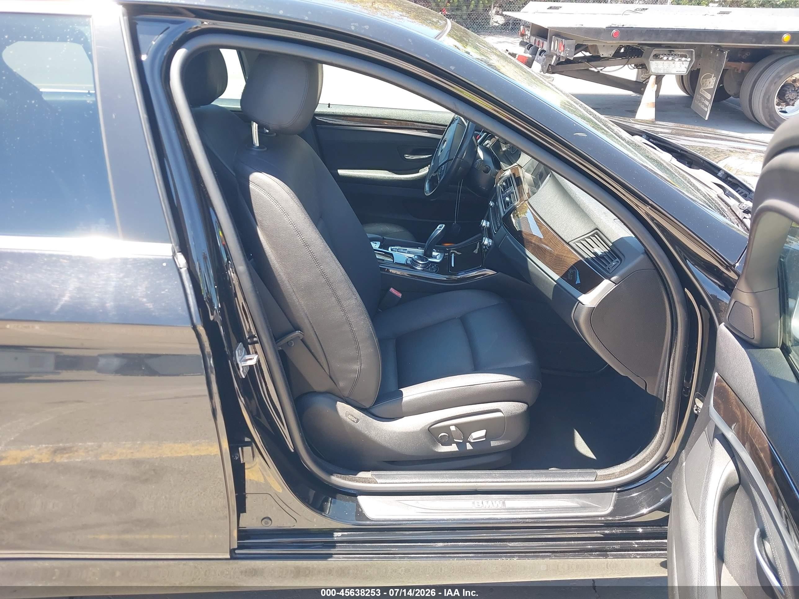 2014 Bmw 528i   Black vin: WBA5A5C53ED510377