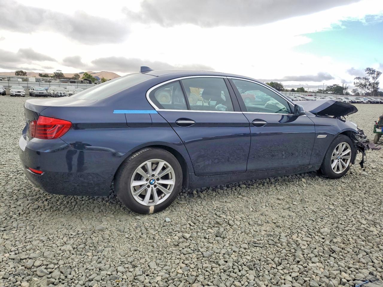 2015 Bmw 528 I Blue vin: WBA5A5C53FD521865