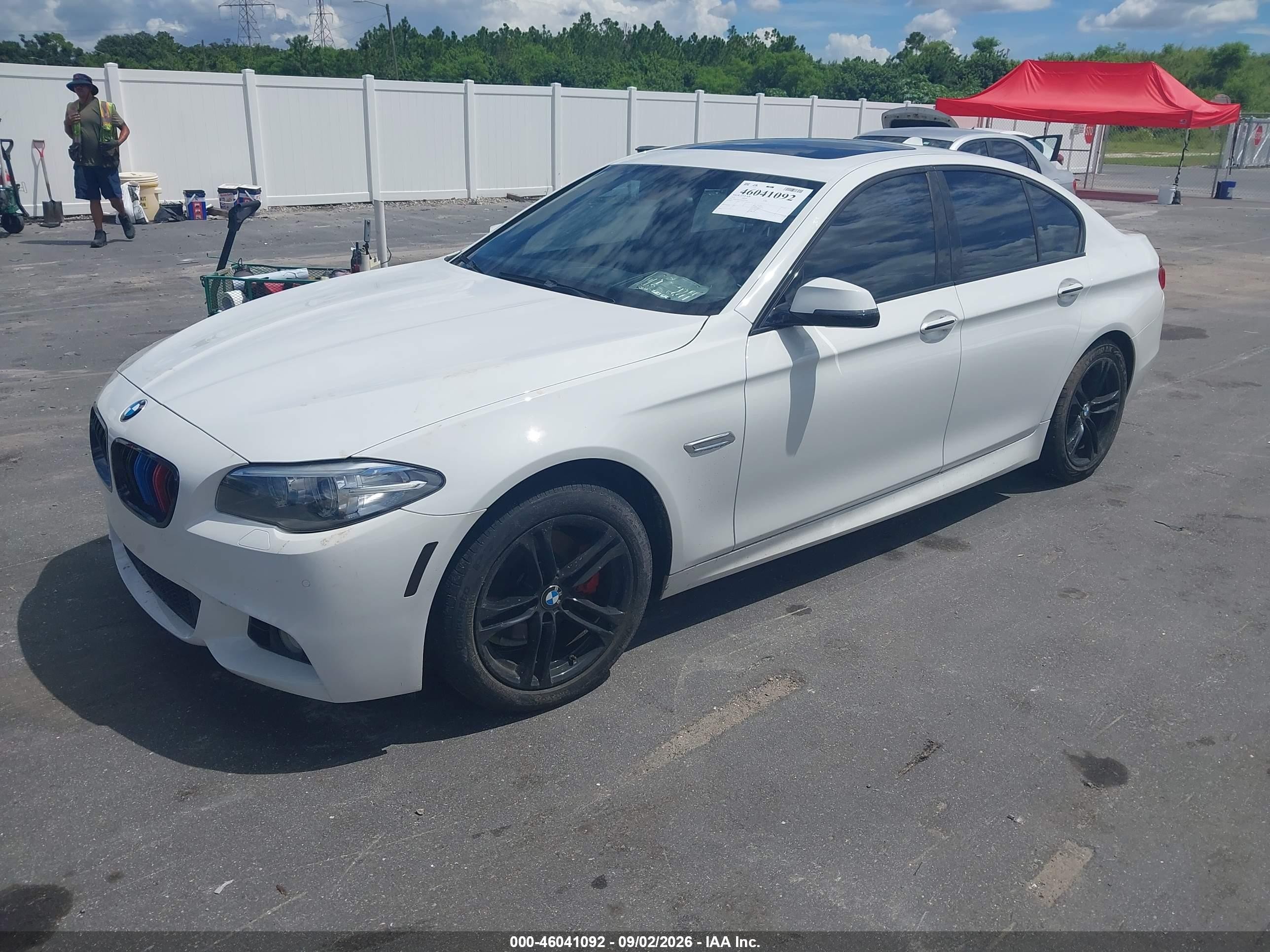 2014 Bmw 528i   White vin: WBA5A5C54ED511764