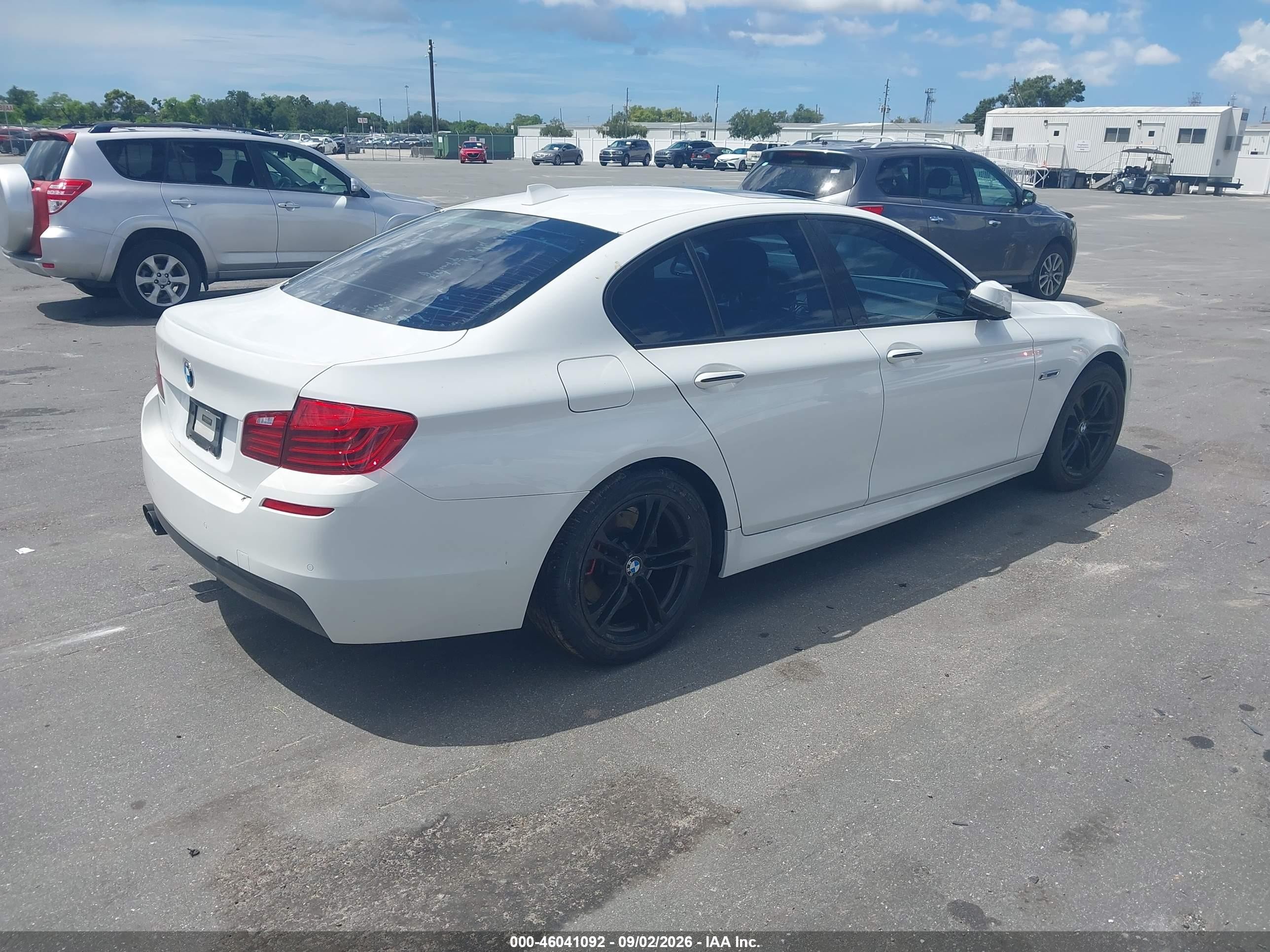 2014 Bmw 528i   White vin: WBA5A5C54ED511764