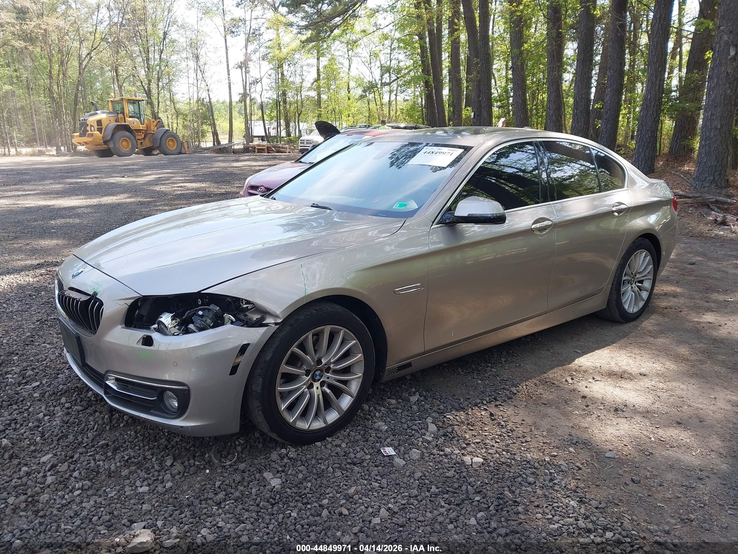 2015 Bmw 528i Gold vin: WBA5A5C54FD513287