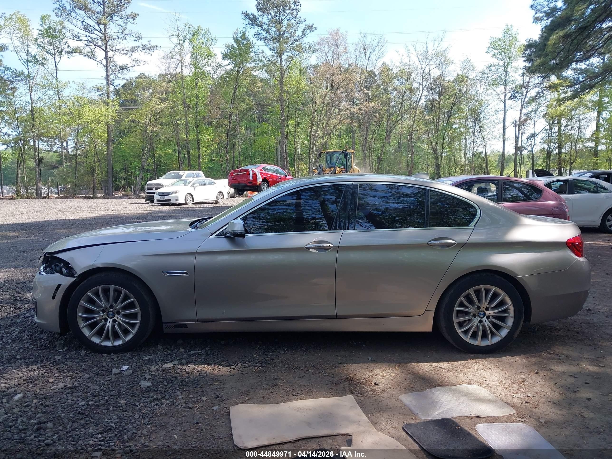 2015 Bmw 528i Gold vin: WBA5A5C54FD513287