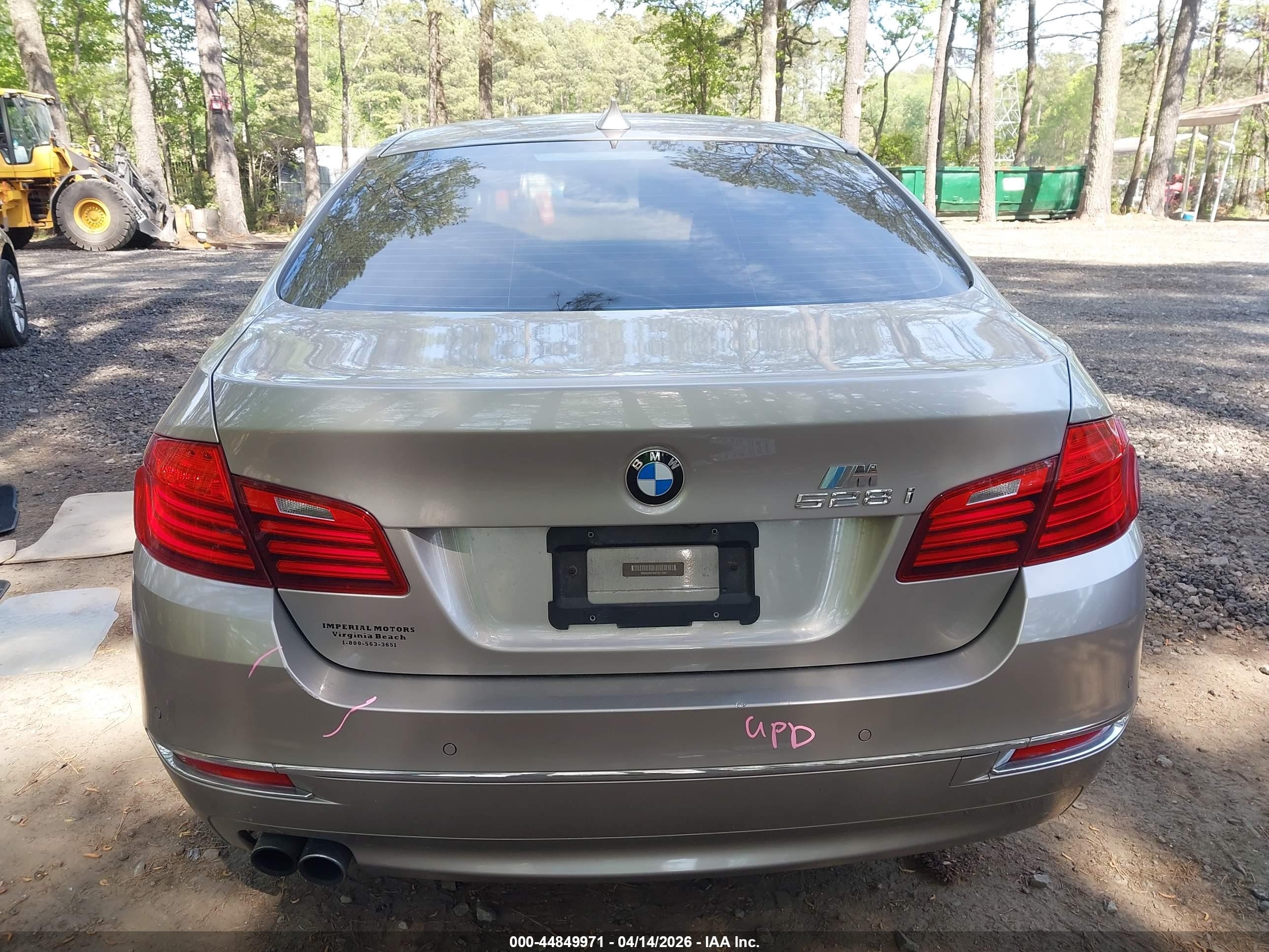 2015 Bmw 528i Gold vin: WBA5A5C54FD513287