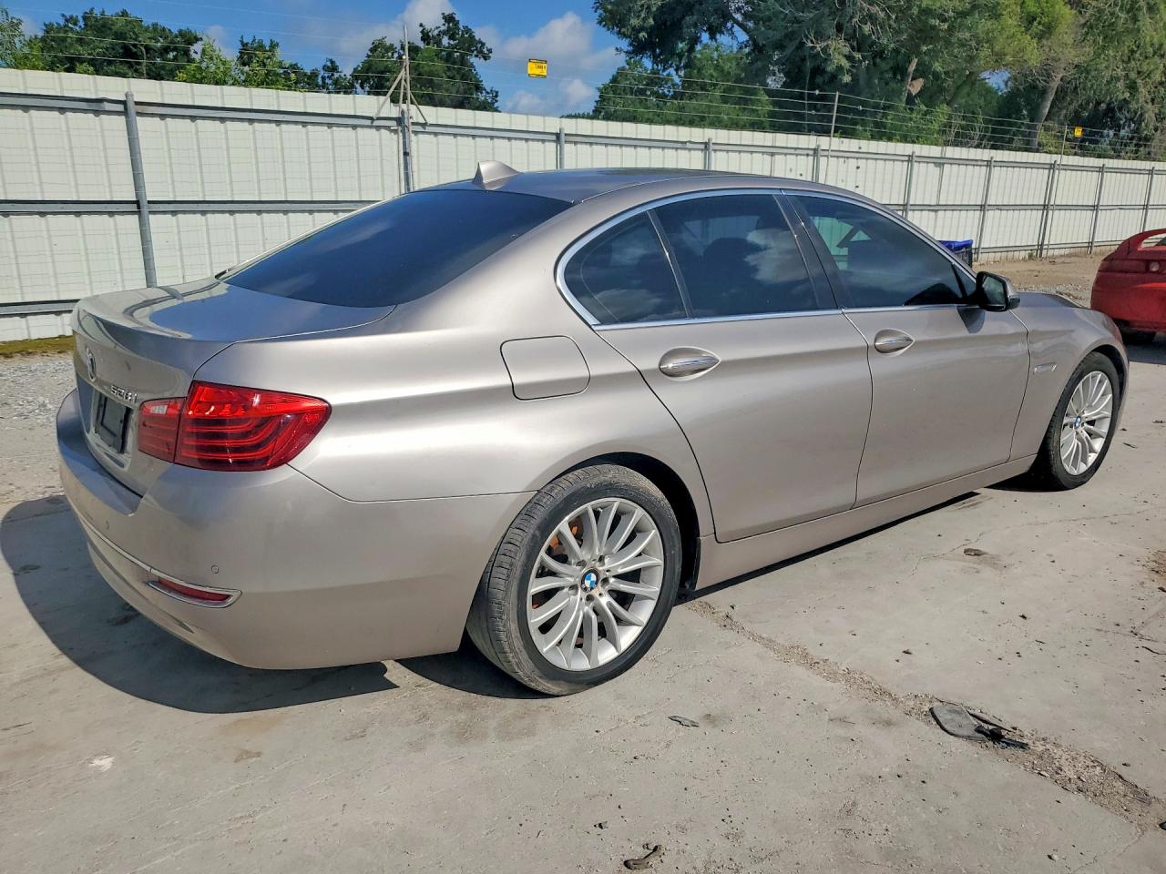 2015 Bmw 528 I Silver vin: WBA5A5C54FD515010