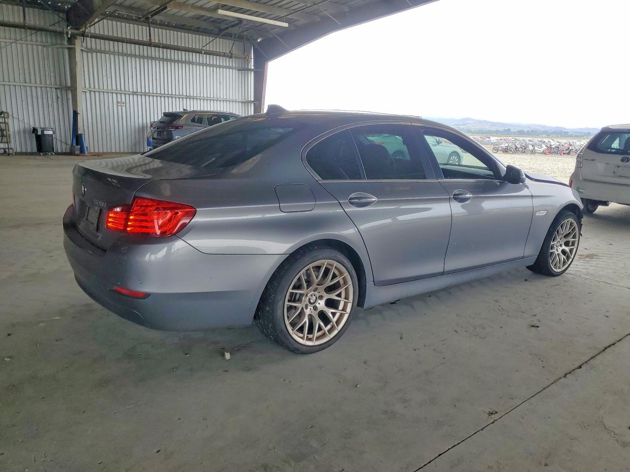 2016 Bmw 528 I Gray vin: WBA5A5C54GG353315