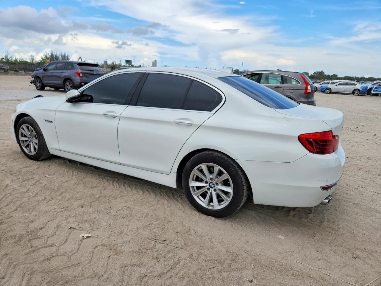 2014 Bmw 528 I White vin: WBA5A5C55ED500756