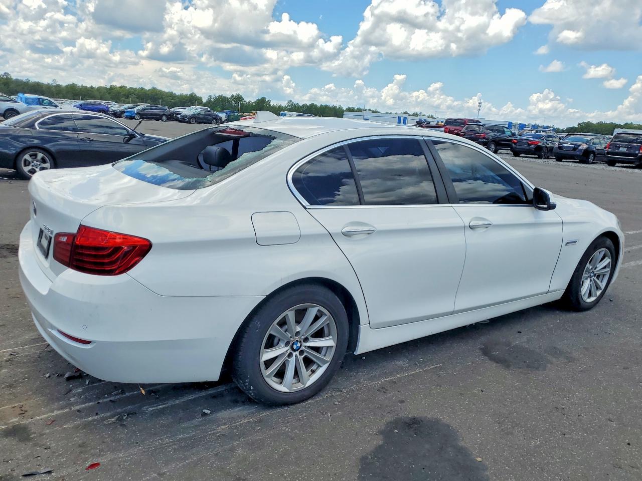 2014 Bmw 528 I White vin: WBA5A5C55ED505360