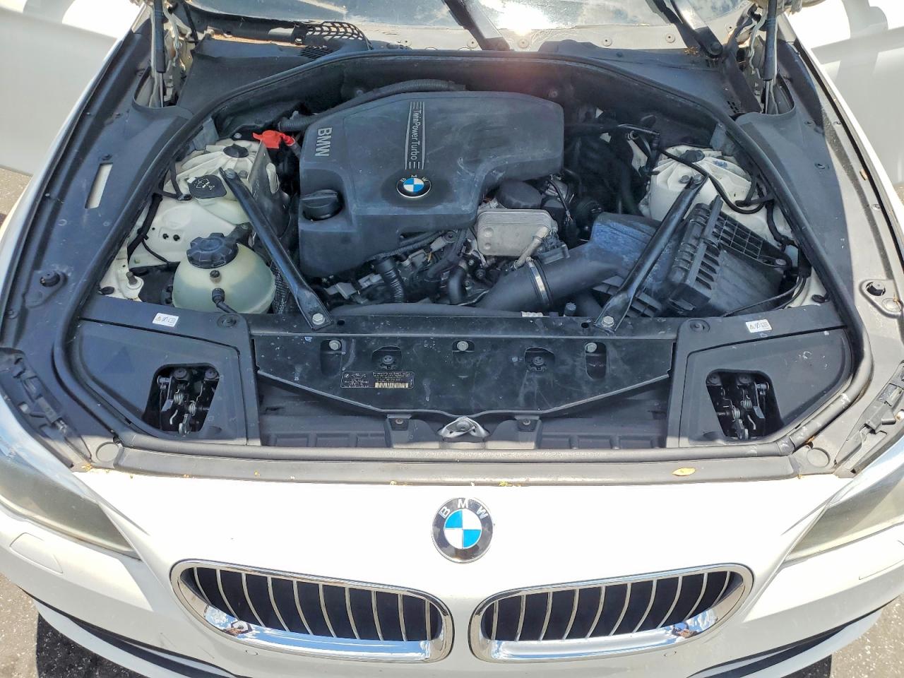 2014 Bmw 528 I White vin: WBA5A5C55ED505360