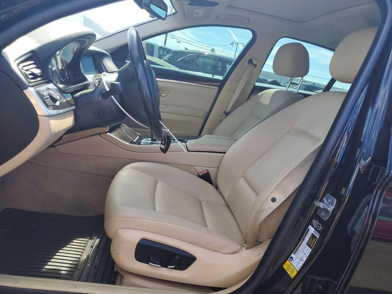 2015 Bmw 528 I Черный vin: WBA5A5C55FD514190