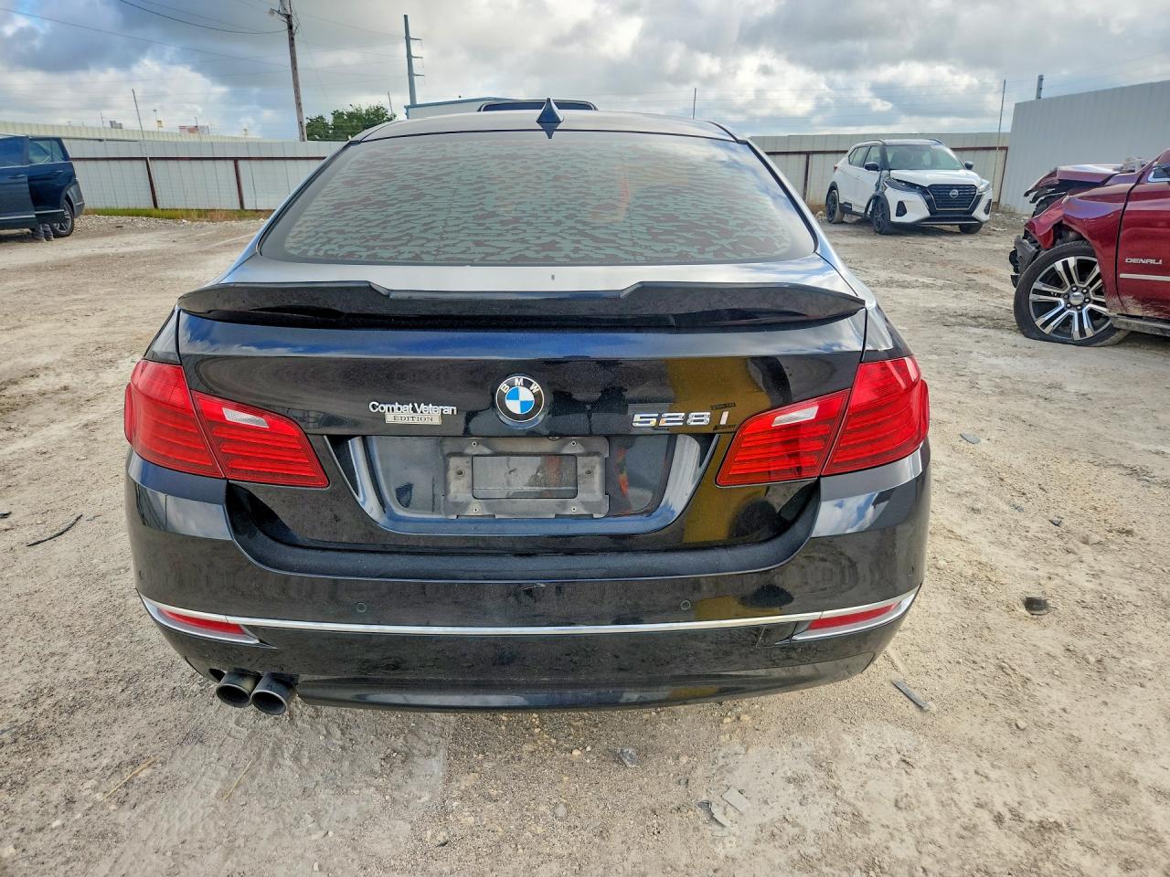 2015 Bmw 528 I Черный vin: WBA5A5C55FD522306