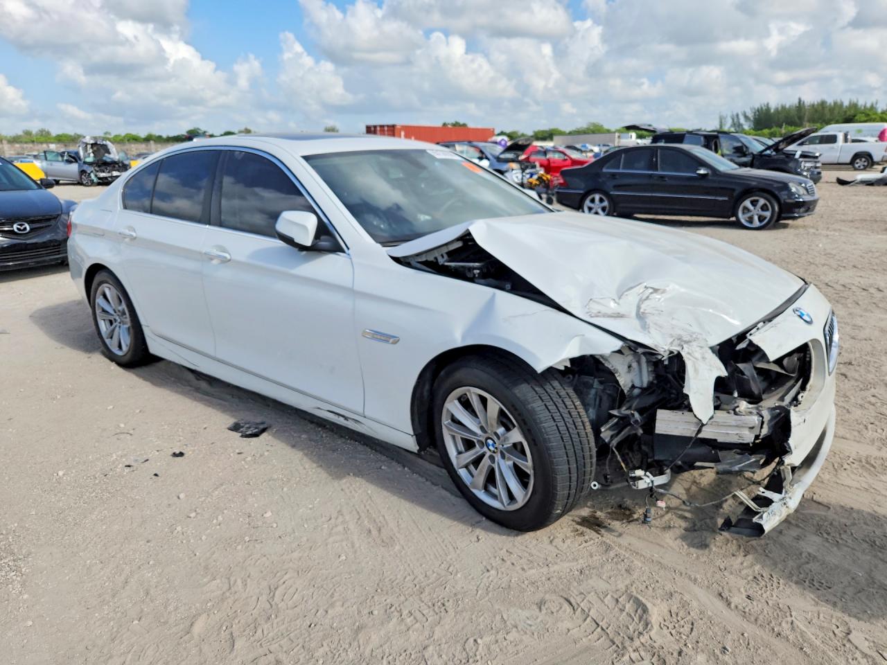 2015 Bmw 528 I White vin: WBA5A5C55FD524489