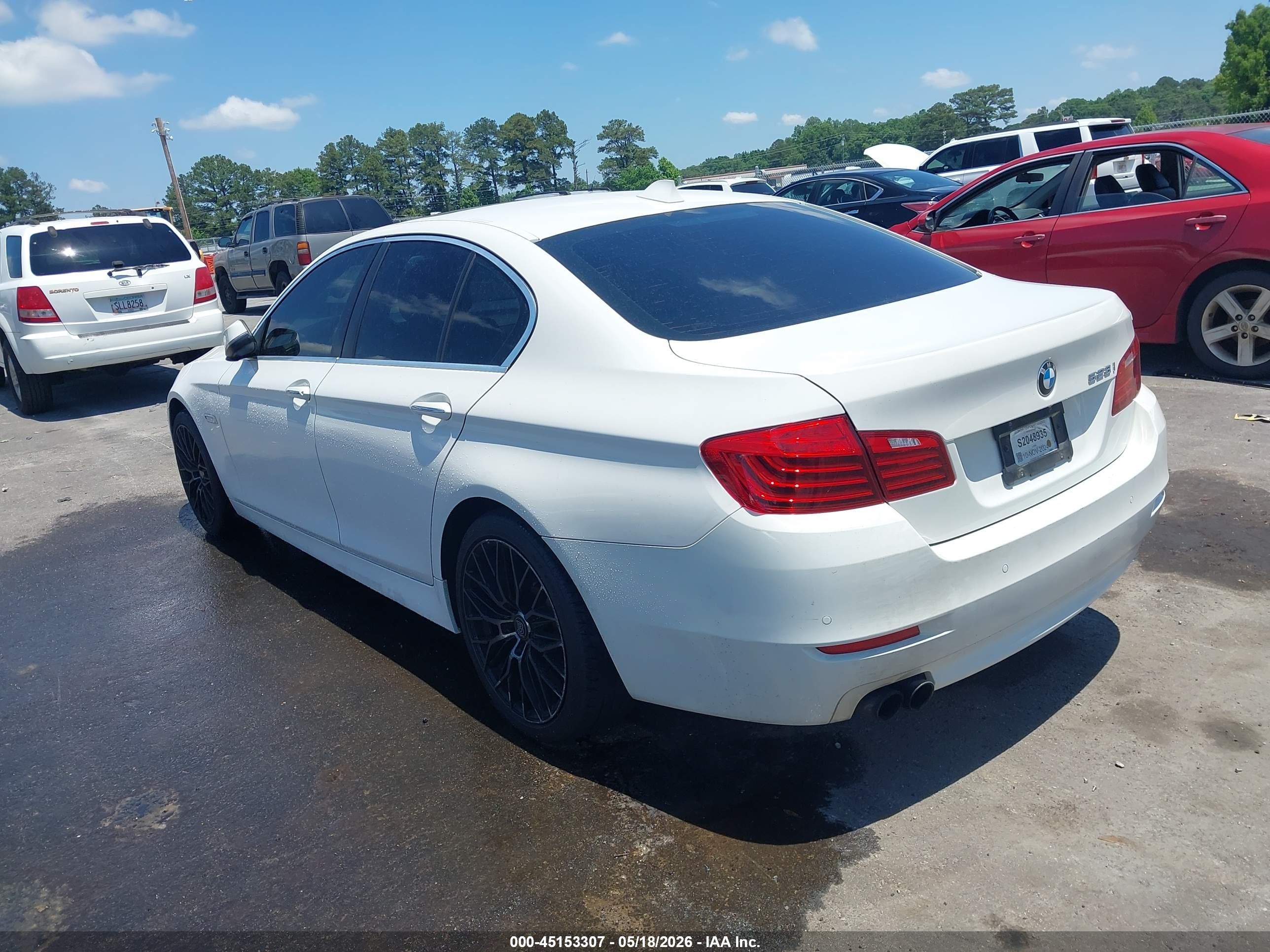 2015 Bmw 528i   White vin: WBA5A5C55FD524492