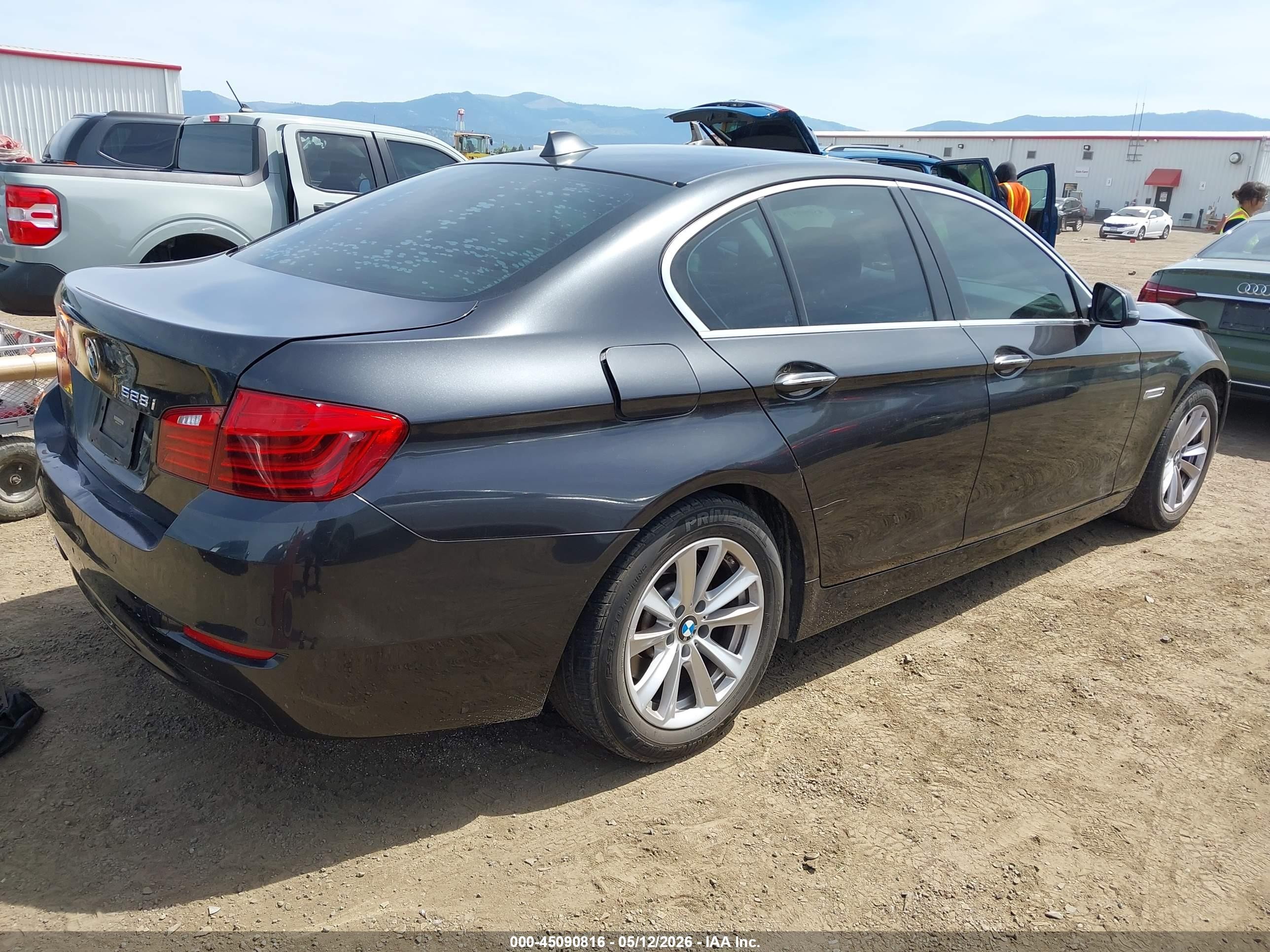 2014 Bmw 528i   Black vin: WBA5A5C56ED511779