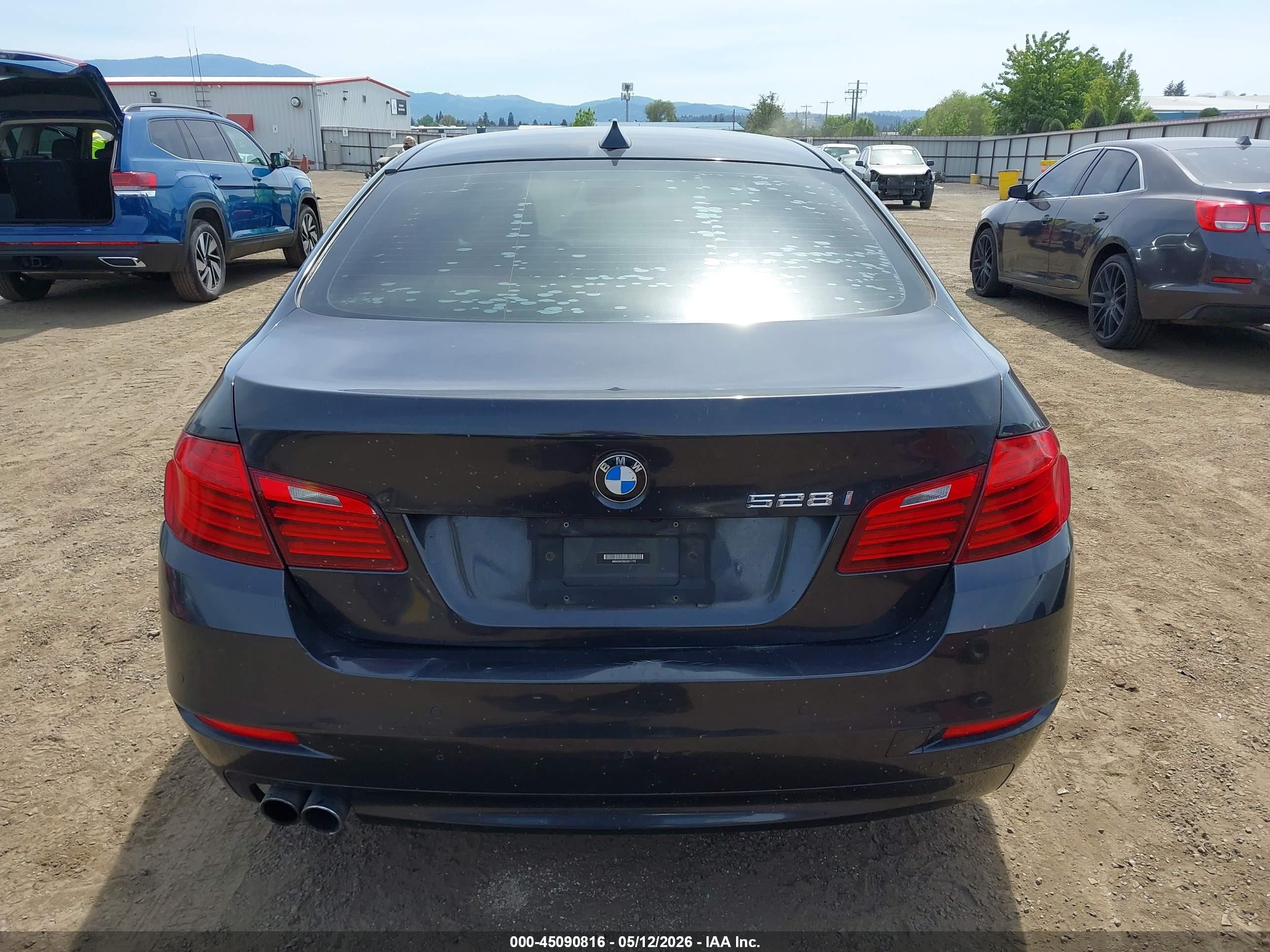 2014 Bmw 528i   Black vin: WBA5A5C56ED511779