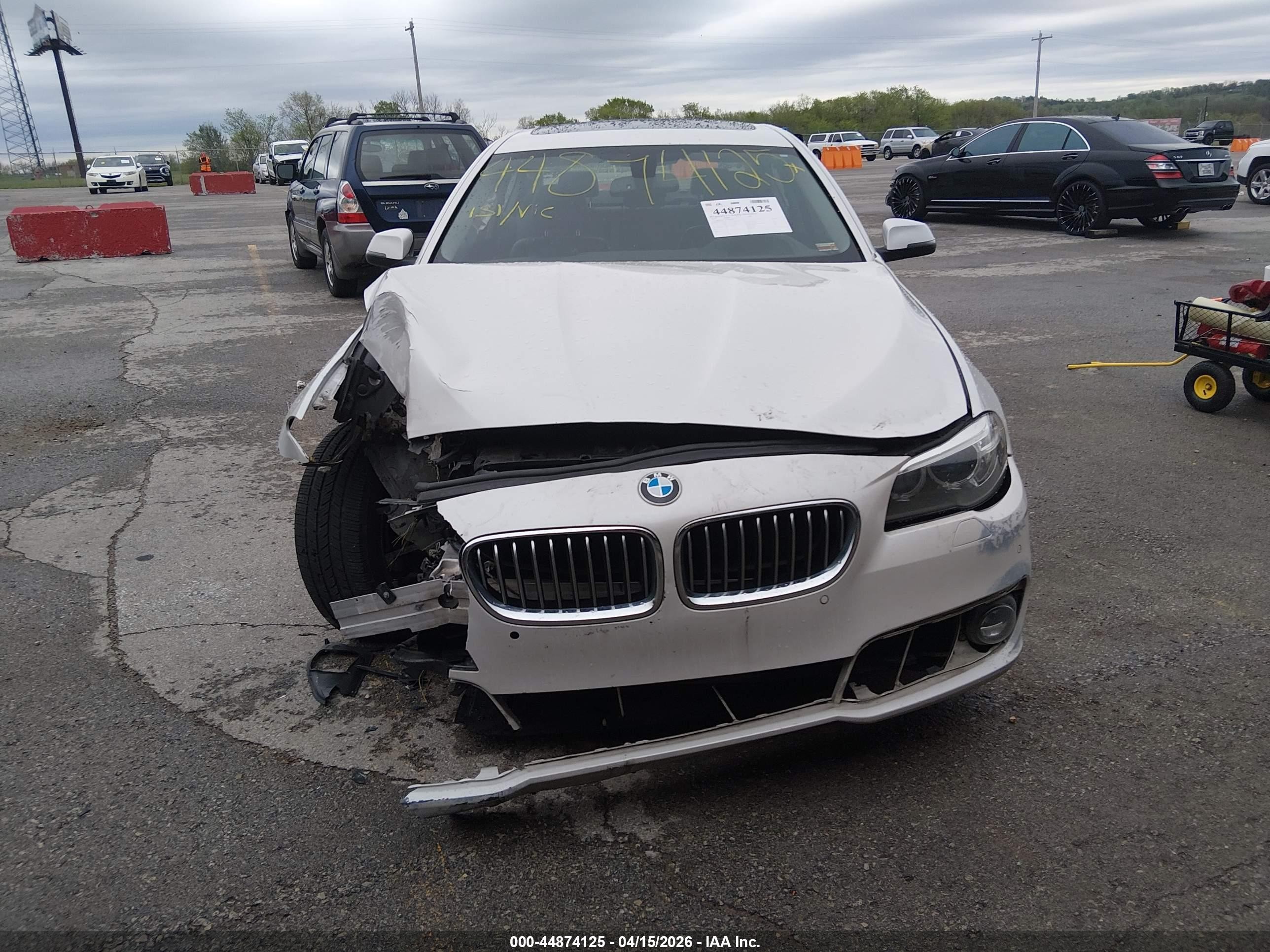 2015 Bmw 528i   White vin: WBA5A5C56FD520709