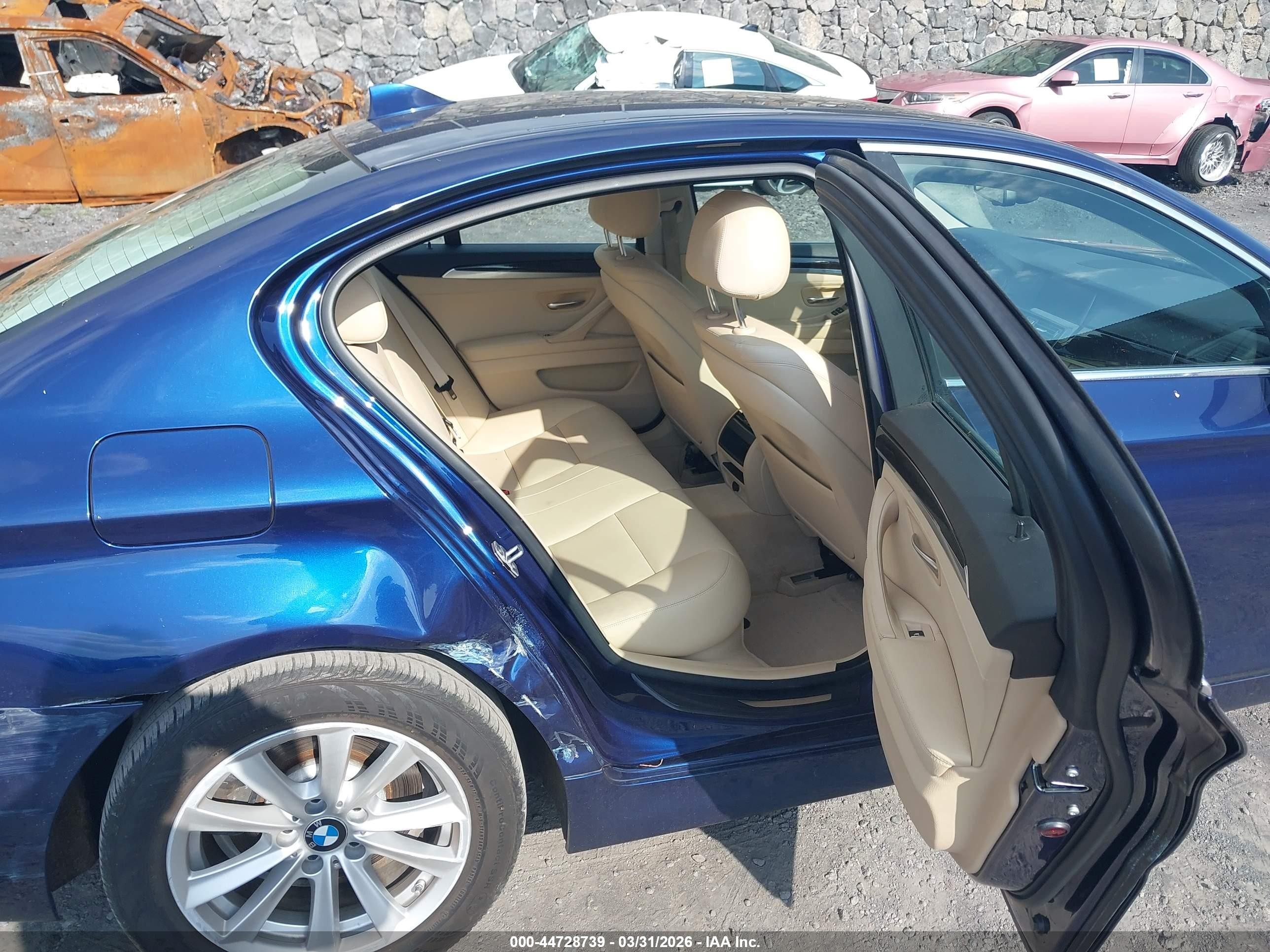 2015 Bmw 528i   Blue vin: WBA5A5C56FD520886