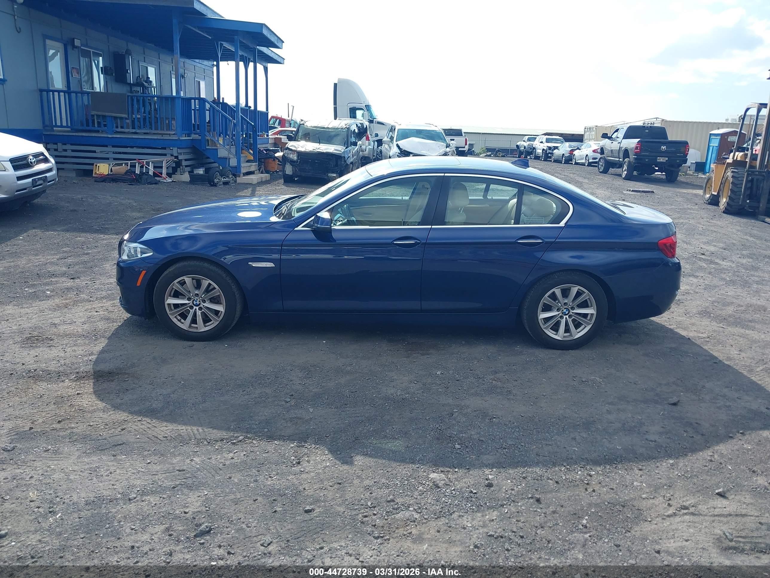 2015 Bmw 528i   Blue vin: WBA5A5C56FD520886