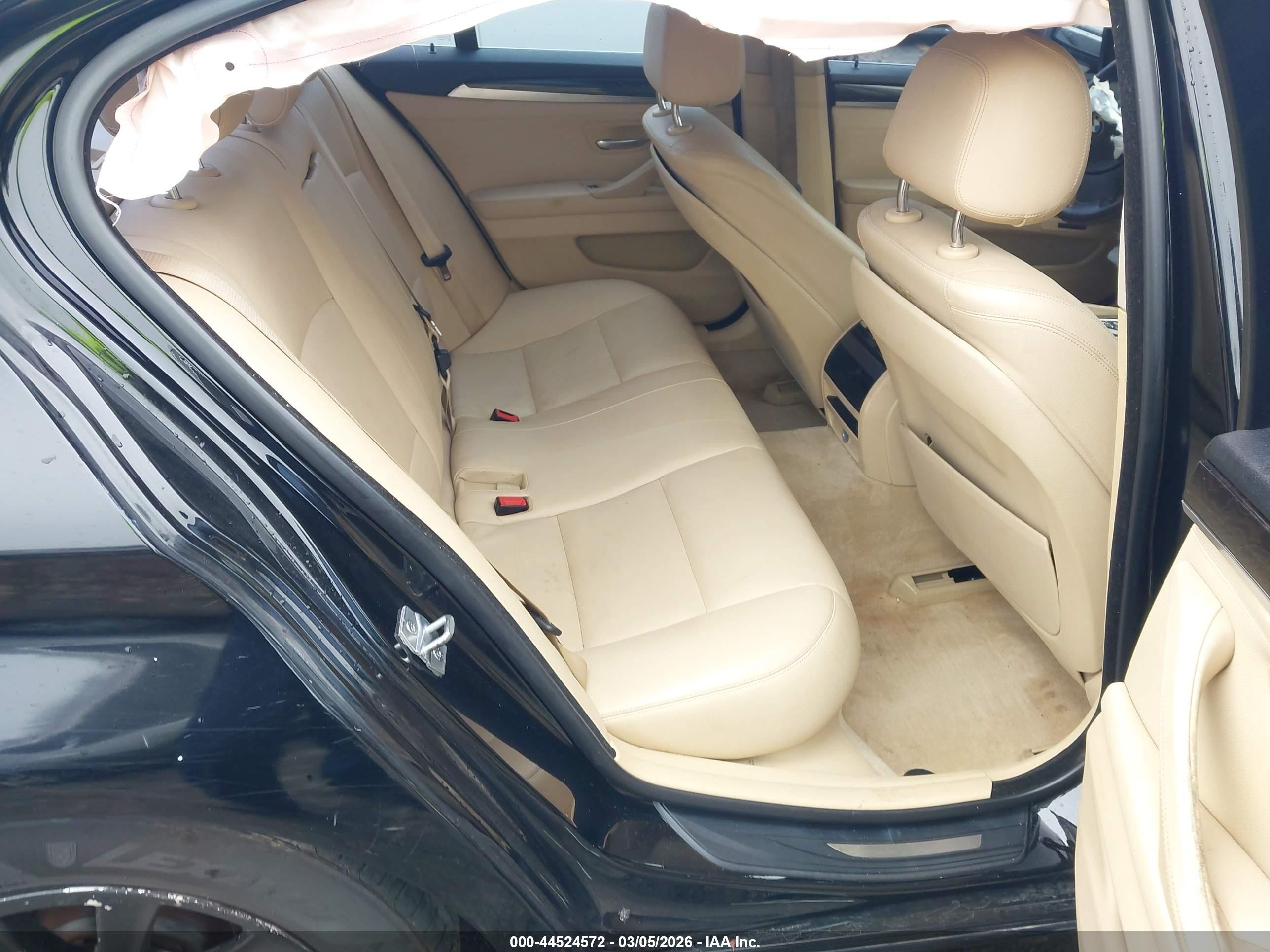 2014 Bmw 528i   Black vin: WBA5A5C57ED501973